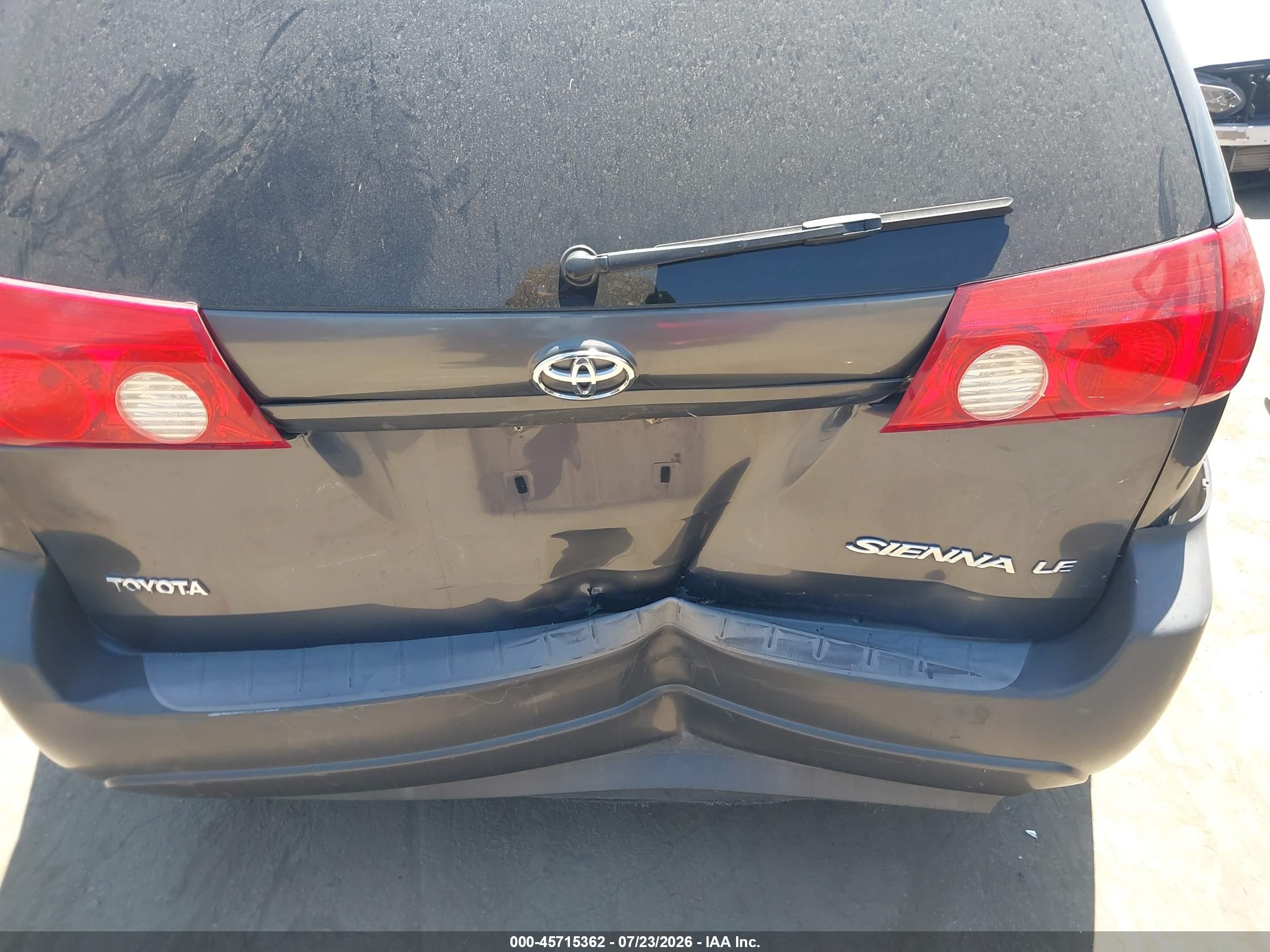 2007 Toyota Sienna Le Gray vin: 5TDZK23C07S024020