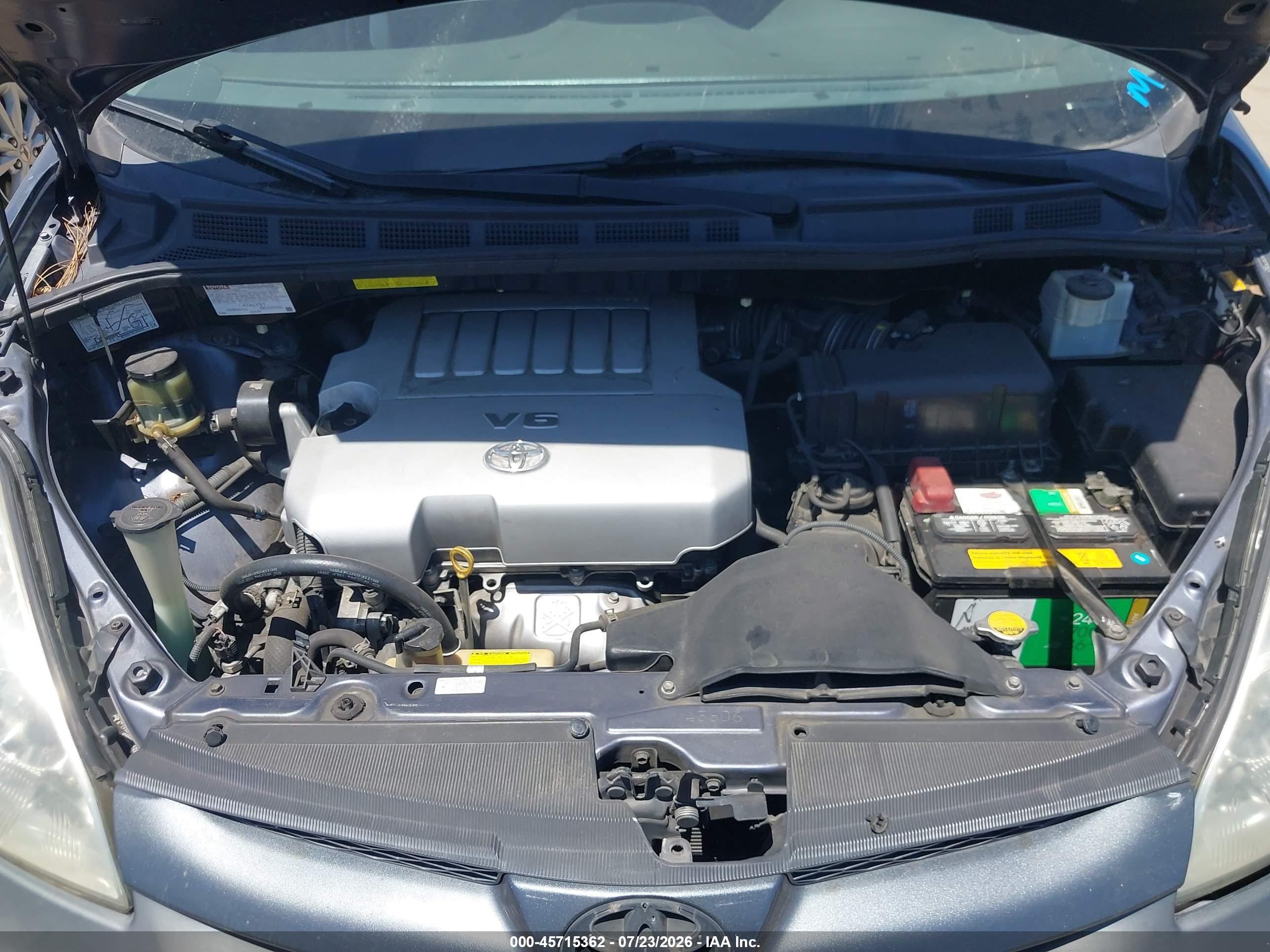 2007 Toyota Sienna Le Gray vin: 5TDZK23C07S024020