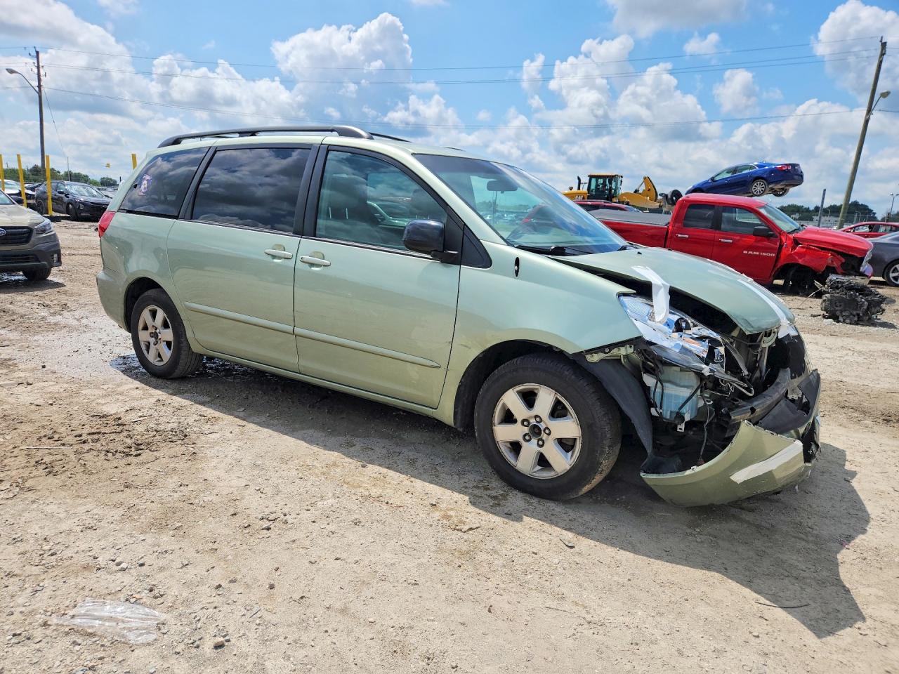 2007 Toyota Sienna Le 7-passenger Зеленый vin: 5TDZK23C07S060063