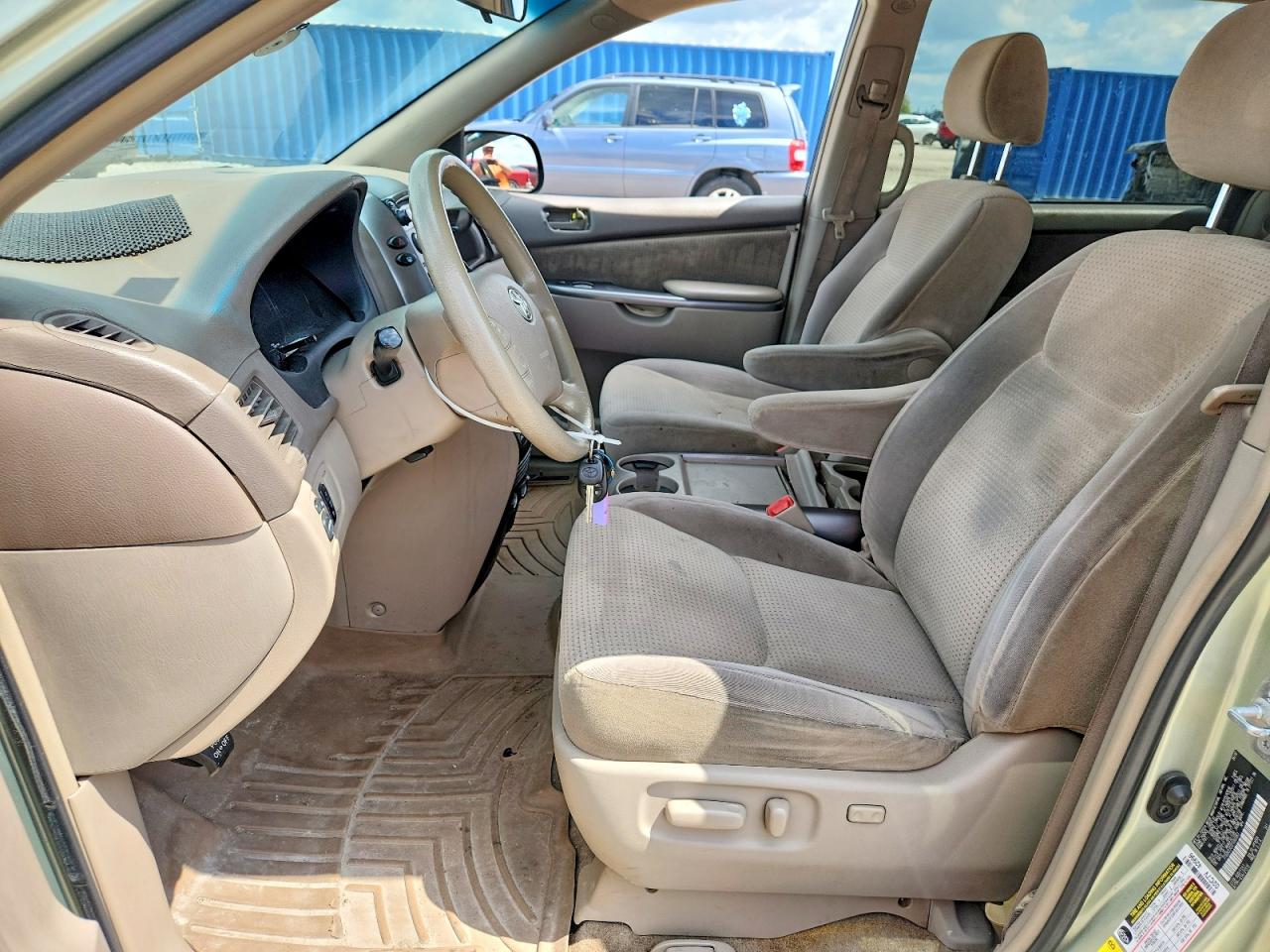 2007 Toyota Sienna Le 7-passenger Зеленый vin: 5TDZK23C07S060063