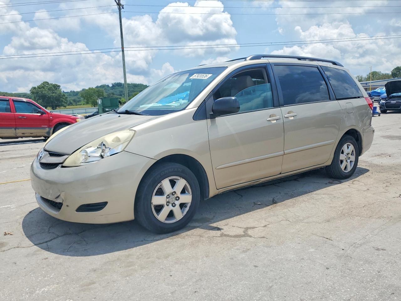 2007 Toyota Sienna Le 8-passenger Gold vin: 5TDZK23C07S060337