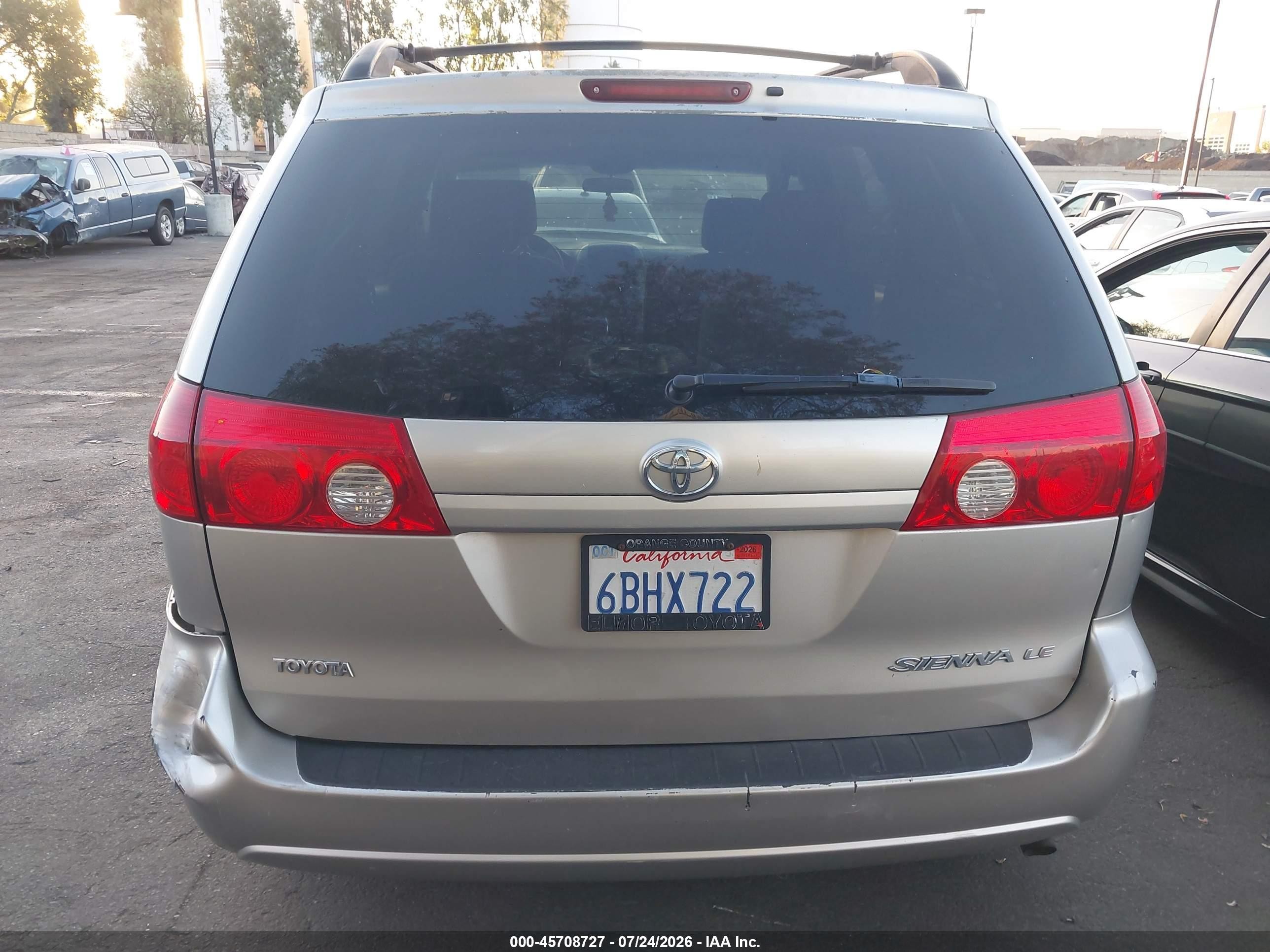 2008 Toyota Sienna Le Silver vin: 5TDZK23C08S119257