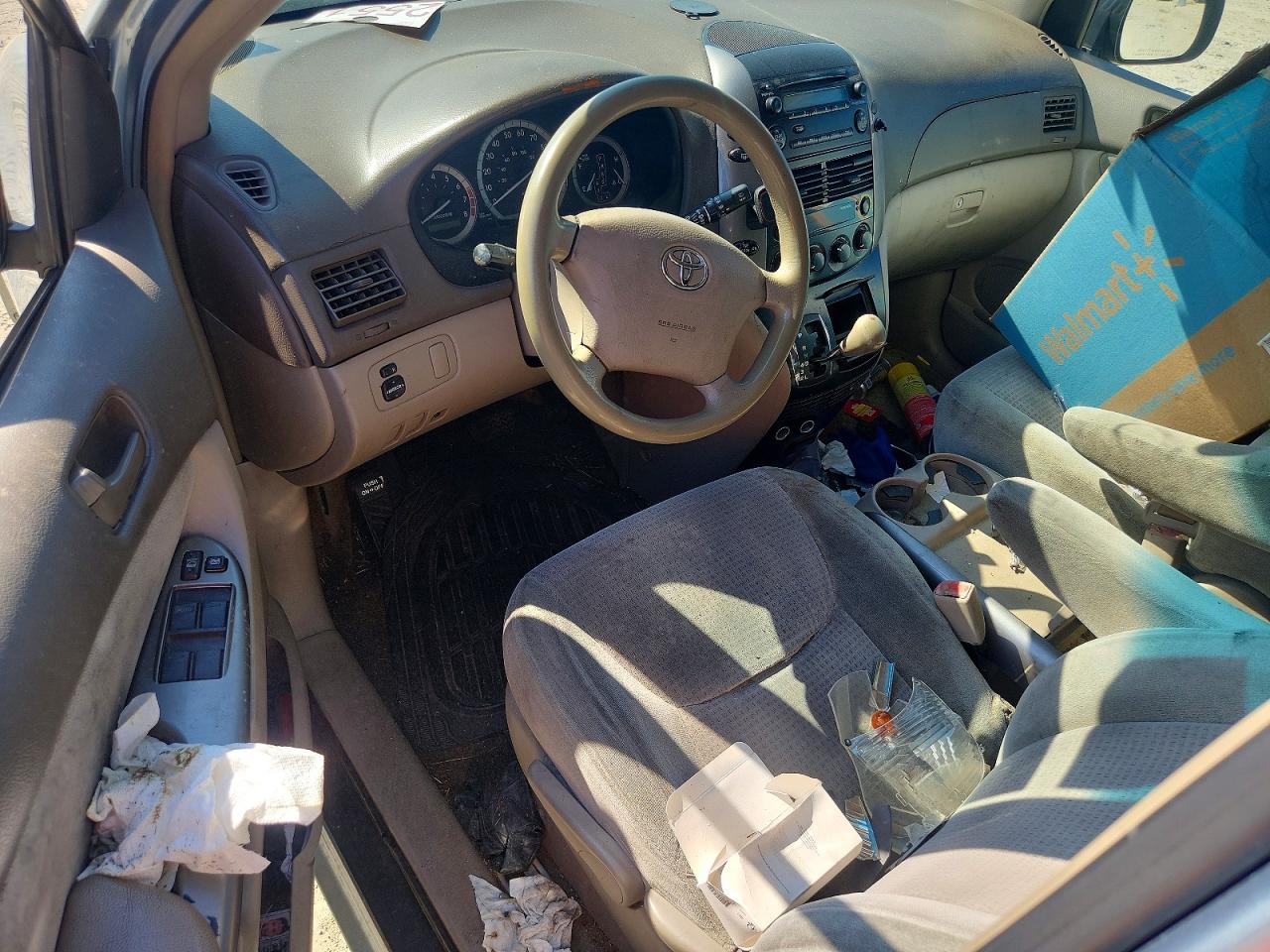 2008 Toyota Sienna Ce 7-passenger Blue vin: 5TDZK23C08S123745