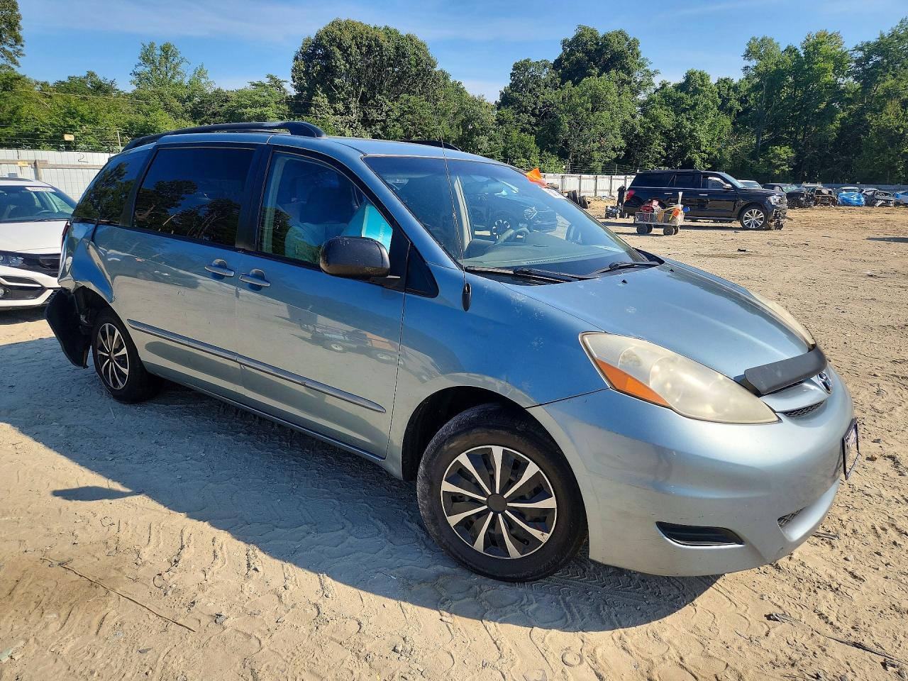 2008 Toyota Sienna Ce 7-passenger Blue vin: 5TDZK23C08S123745
