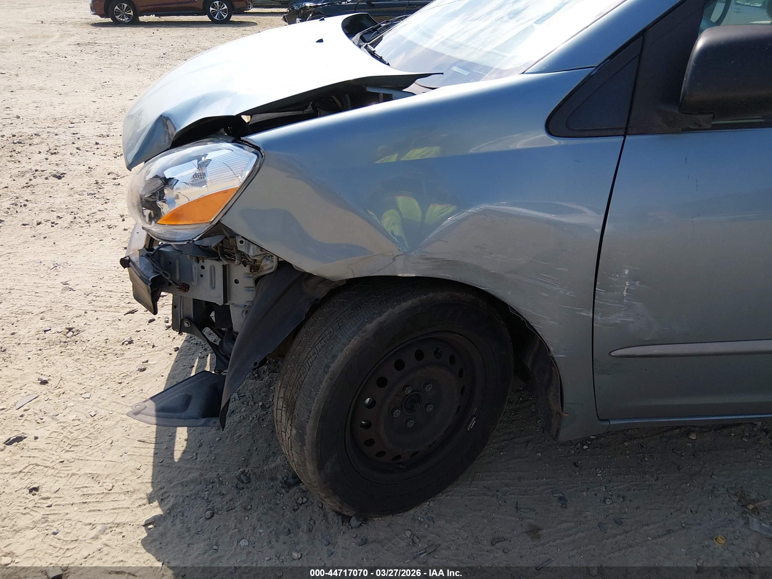 2008 Toyota Sienna Ce Blue vin: 5TDZK23C08S166899