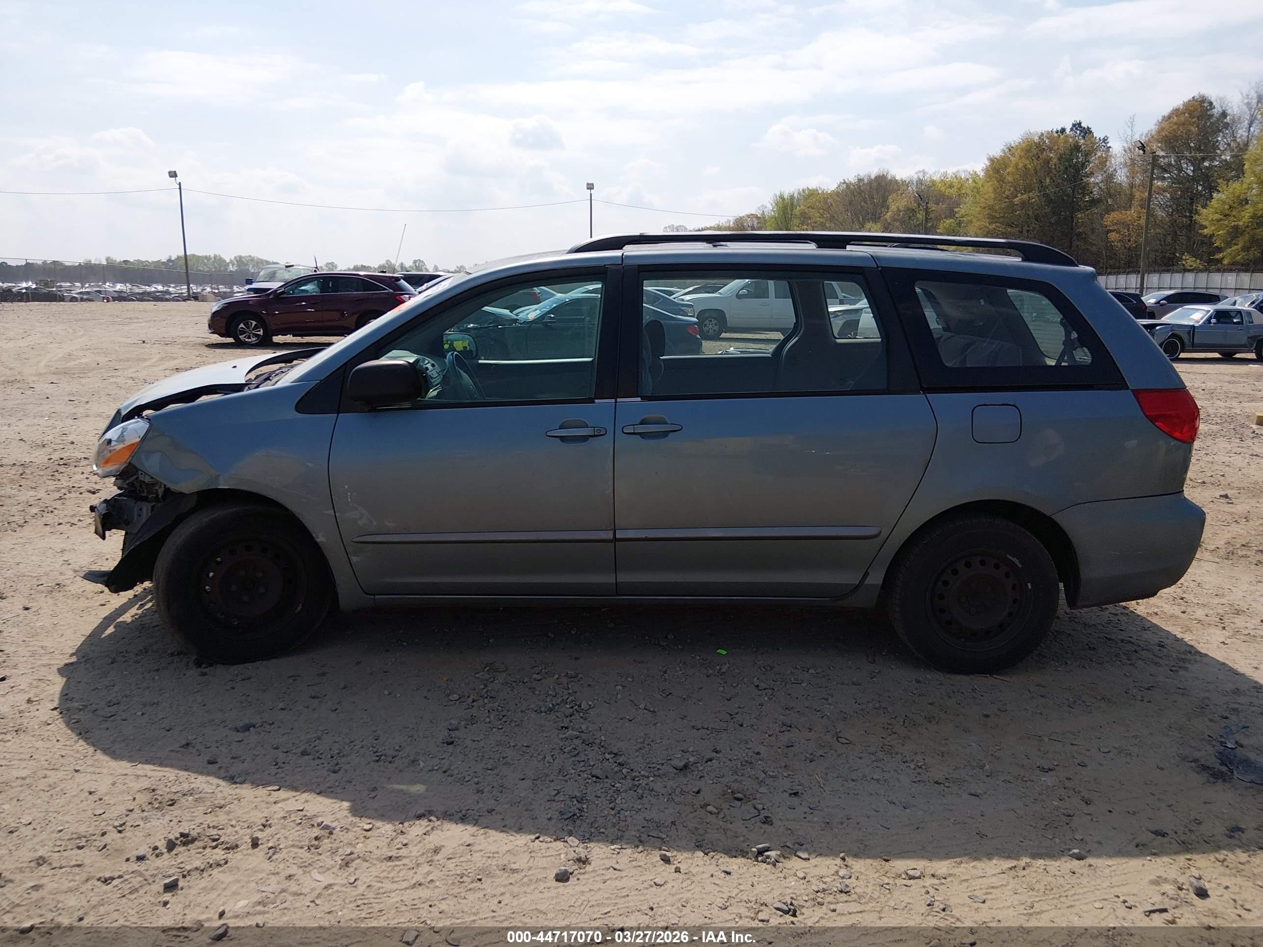 2008 Toyota Sienna Ce Blue vin: 5TDZK23C08S166899