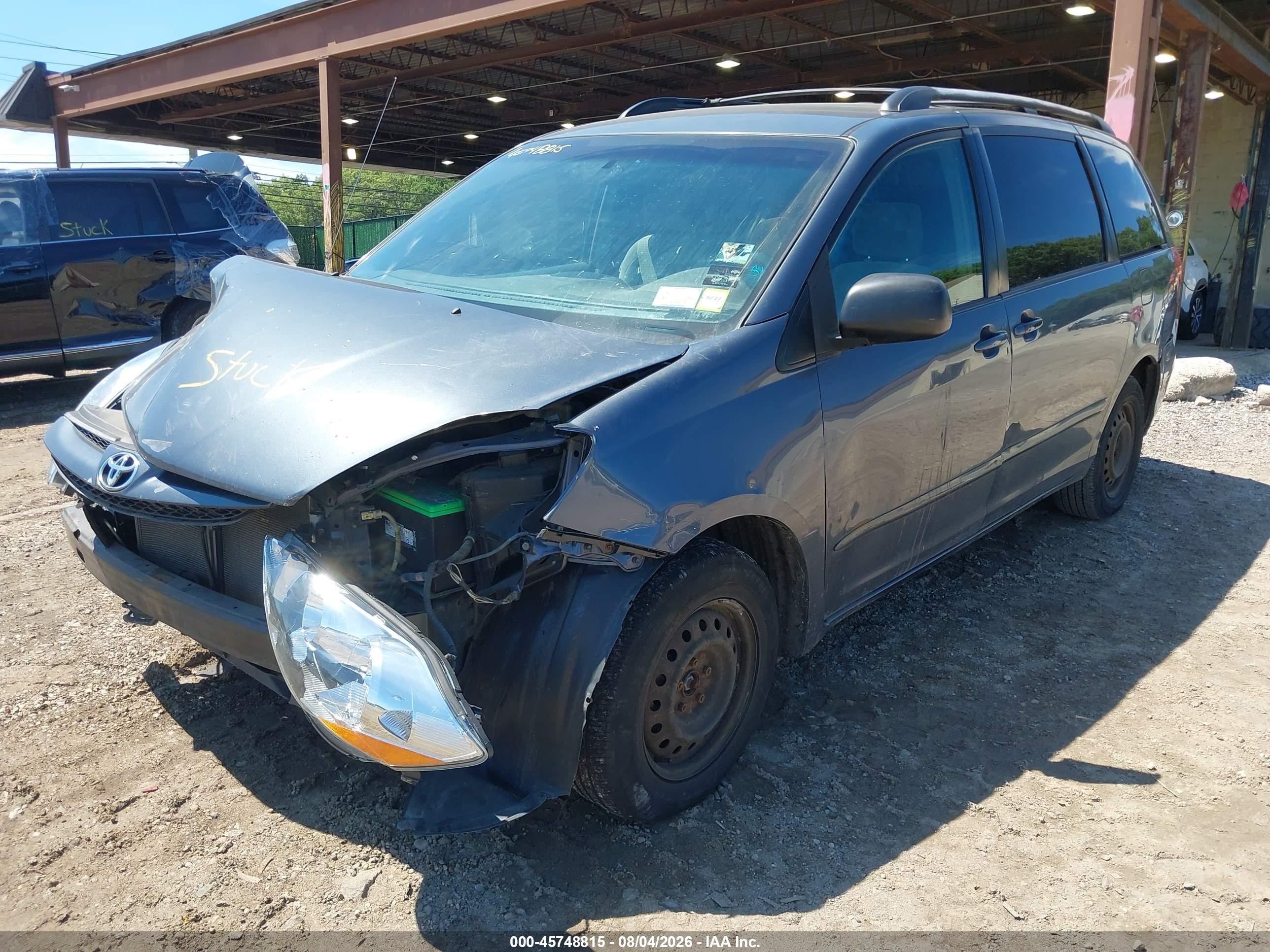 2008 Toyota Sienna Le Gray vin: 5TDZK23C08S183069