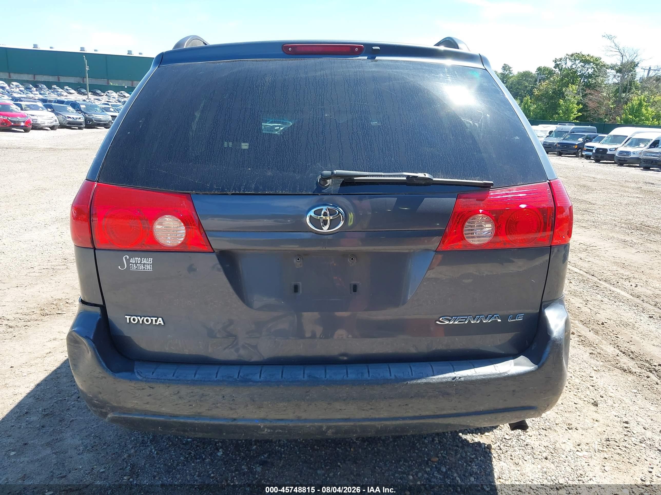 2008 Toyota Sienna Le Gray vin: 5TDZK23C08S183069