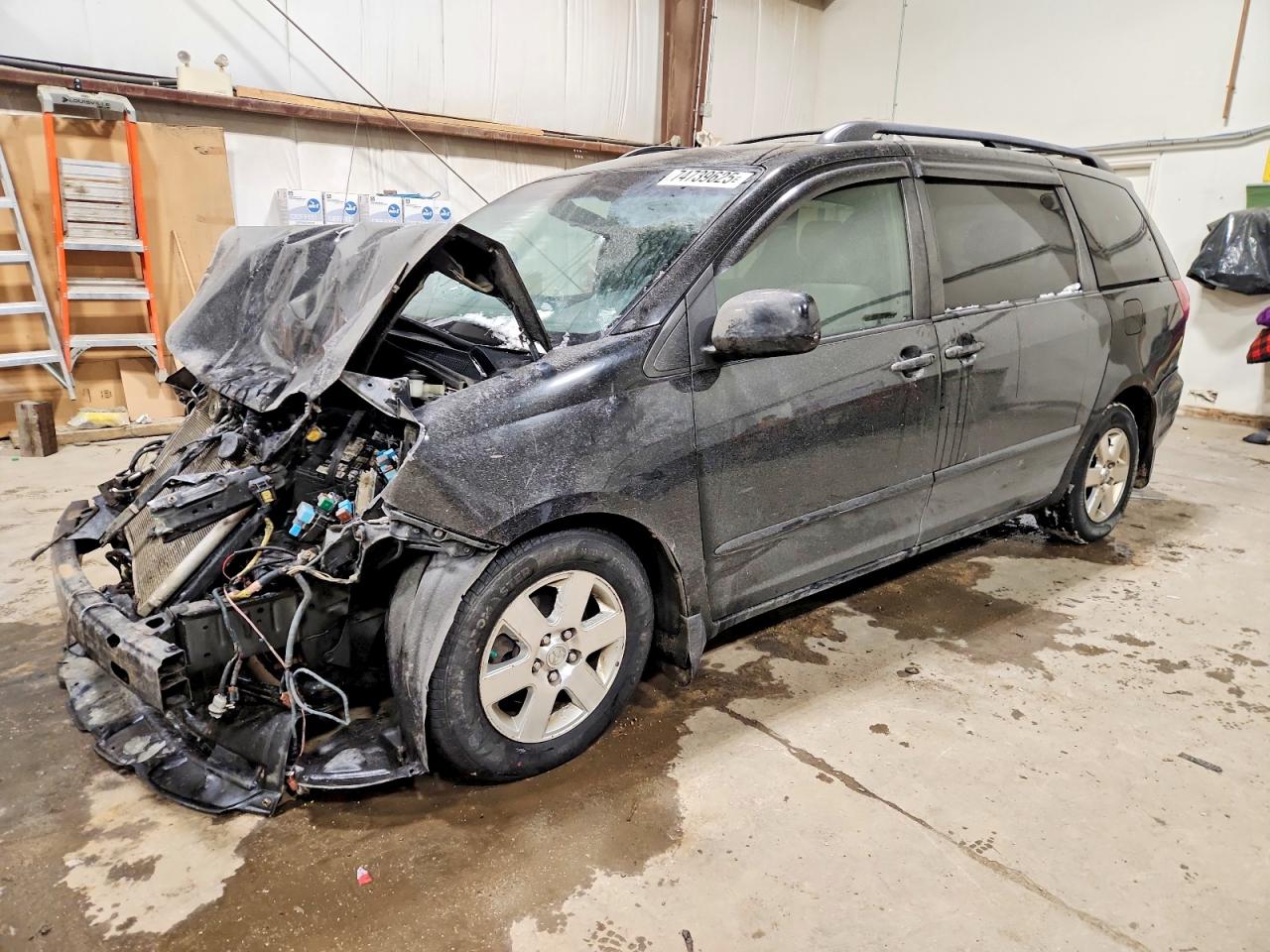 2008 Toyota Sienna Ce Black vin: 5TDZK23C08S196503