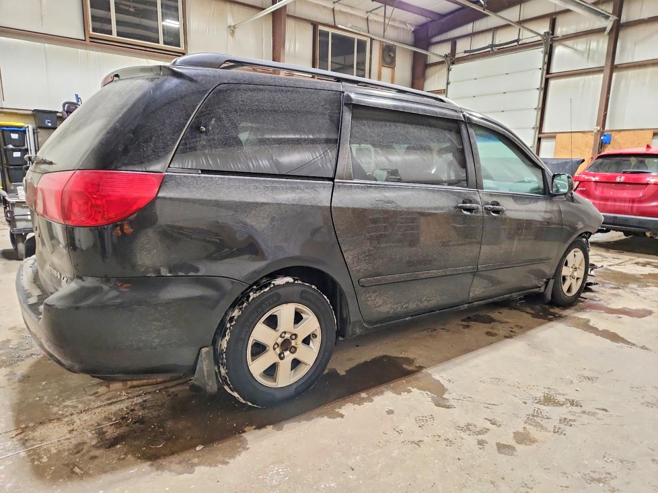 2008 Toyota Sienna Ce Black vin: 5TDZK23C08S196503