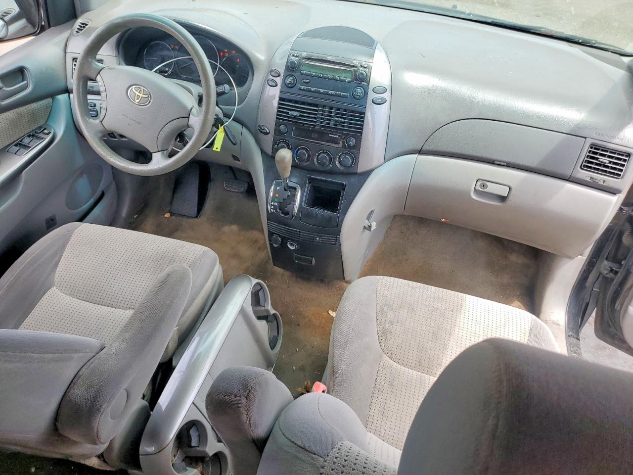 2009 Toyota Sienna Le 7-passenger Charcoal vin: 5TDZK23C09S237990