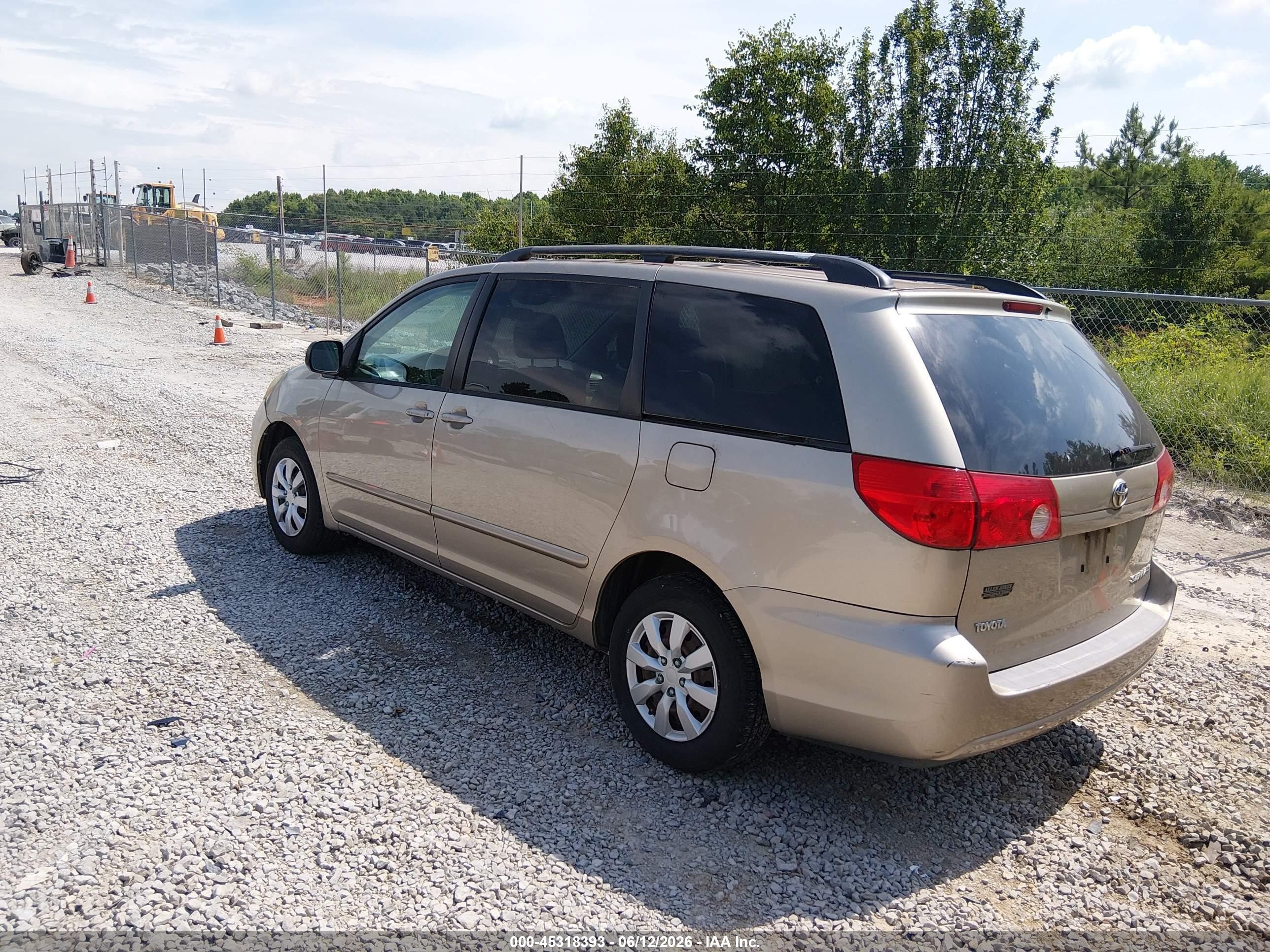2009 Toyota Sienna Le Золотой vin: 5TDZK23C09S276952