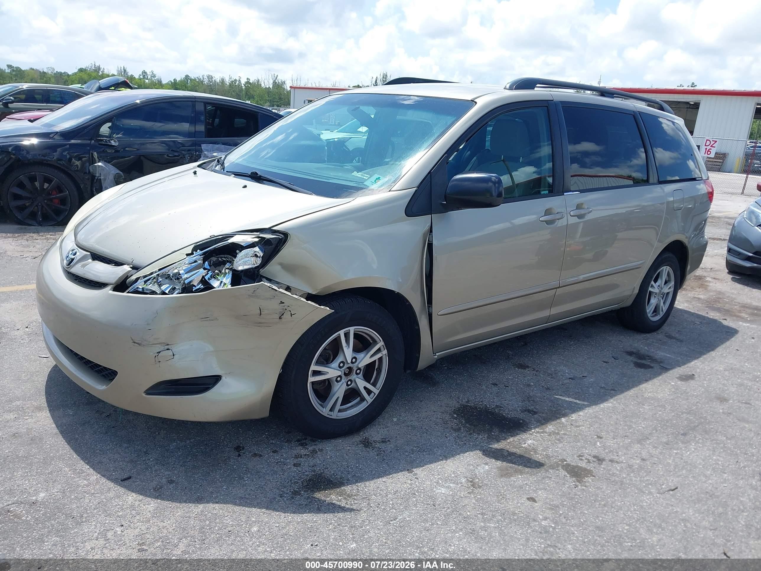 2009 Toyota Sienna Le Бежевый vin: 5TDZK23C09S287322