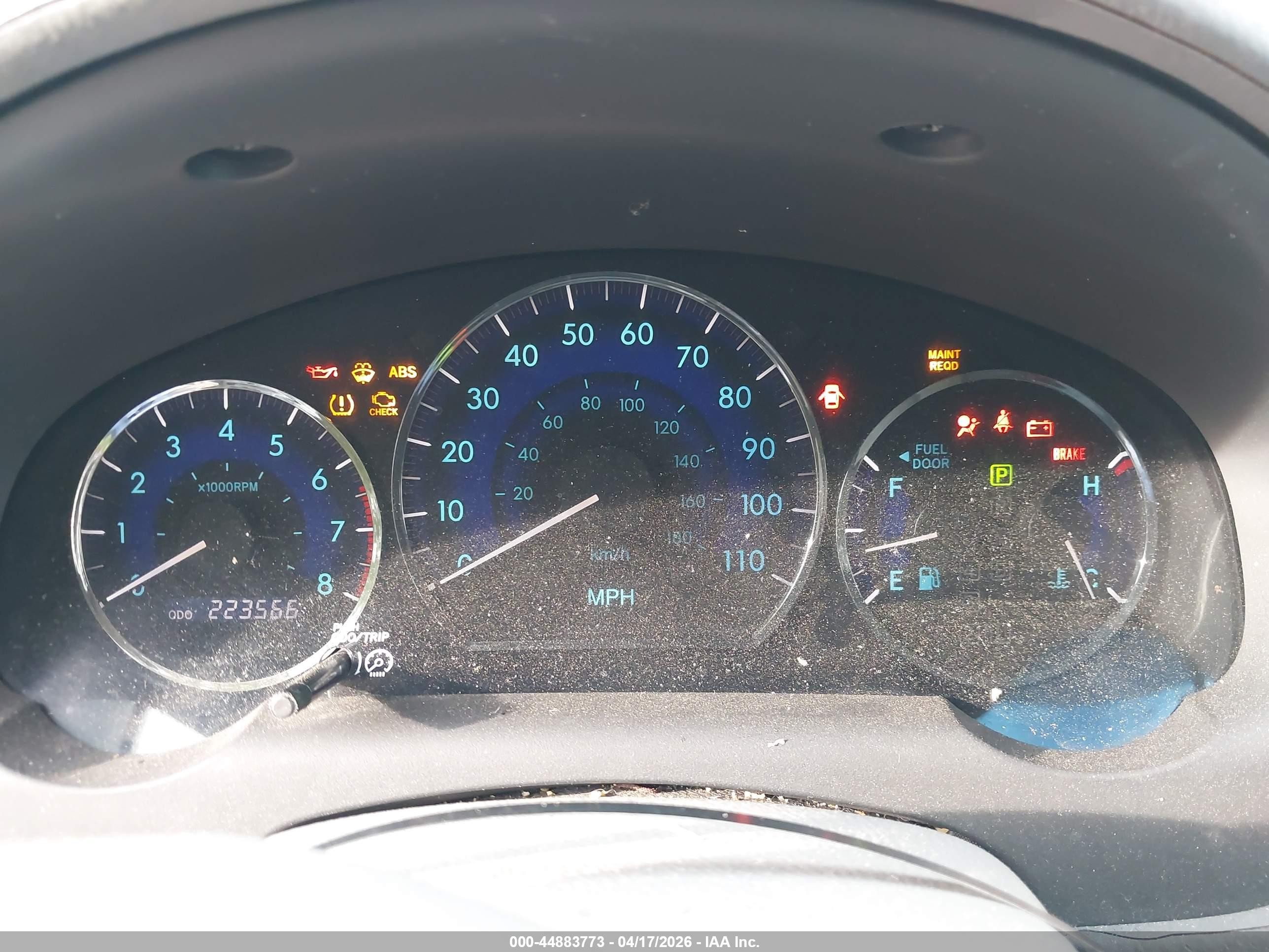 2007 Toyota Sienna Le White vin: 5TDZK23C17S015830