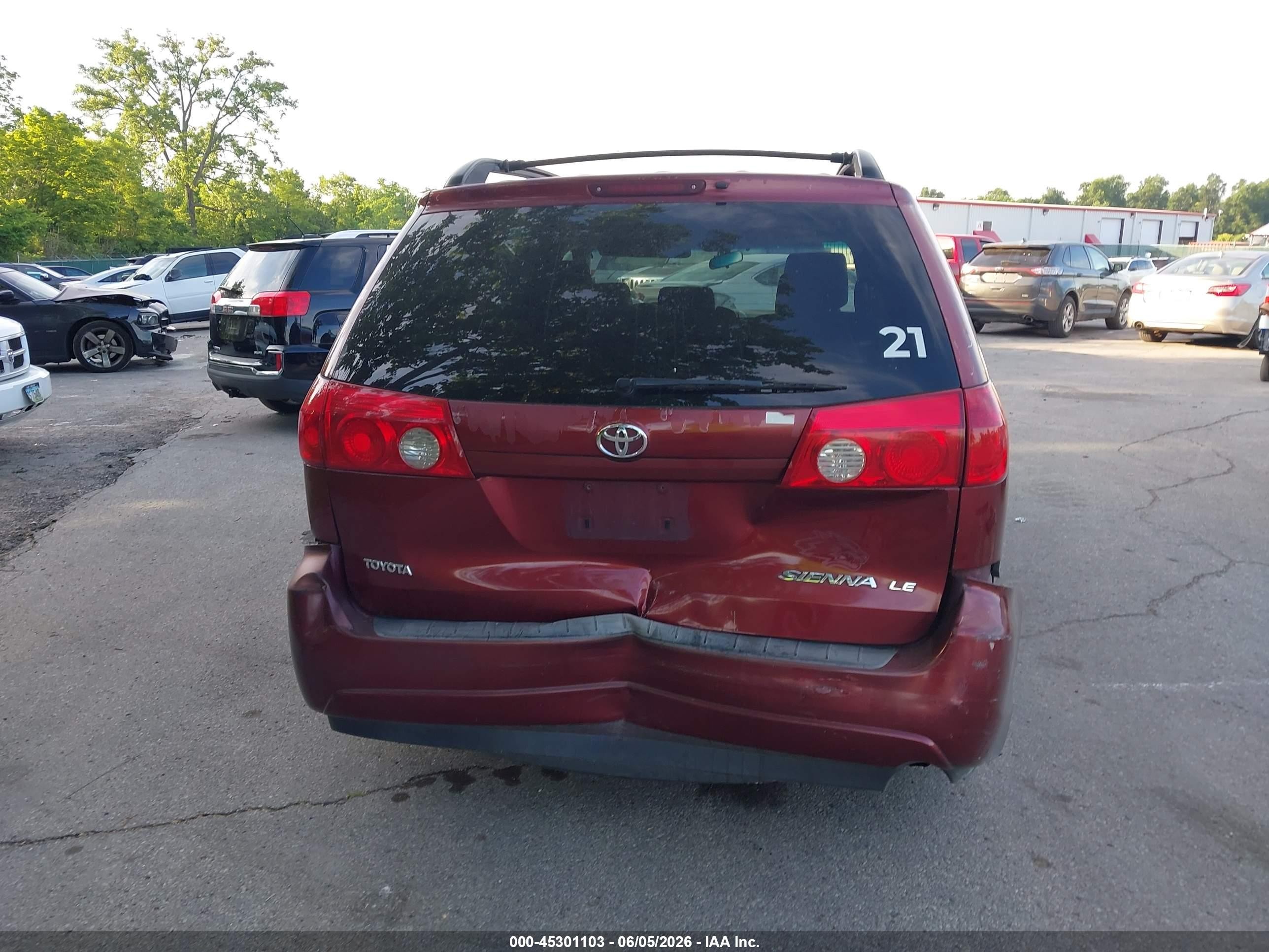 2007 Toyota Sienna Le Темно-бордовый vin: 5TDZK23C17S018050