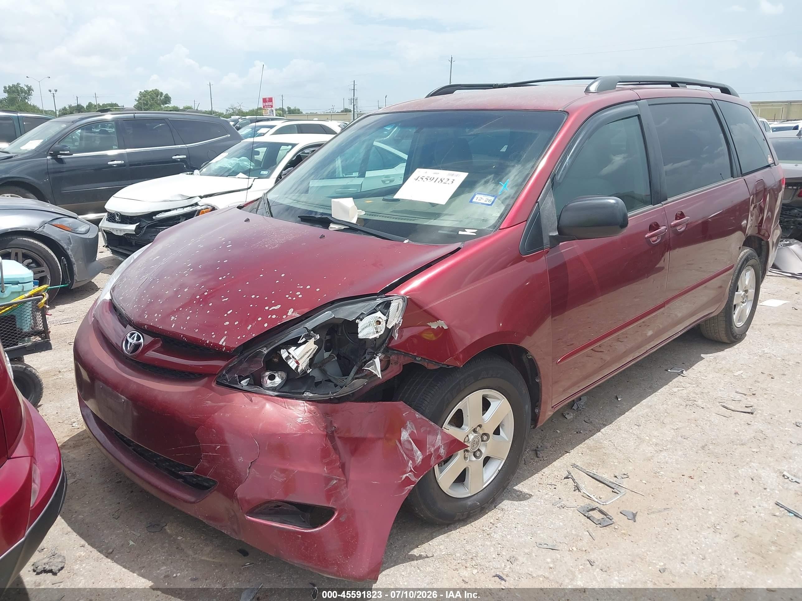 2007 Toyota Sienna Le Maroon vin: 5TDZK23C17S058273