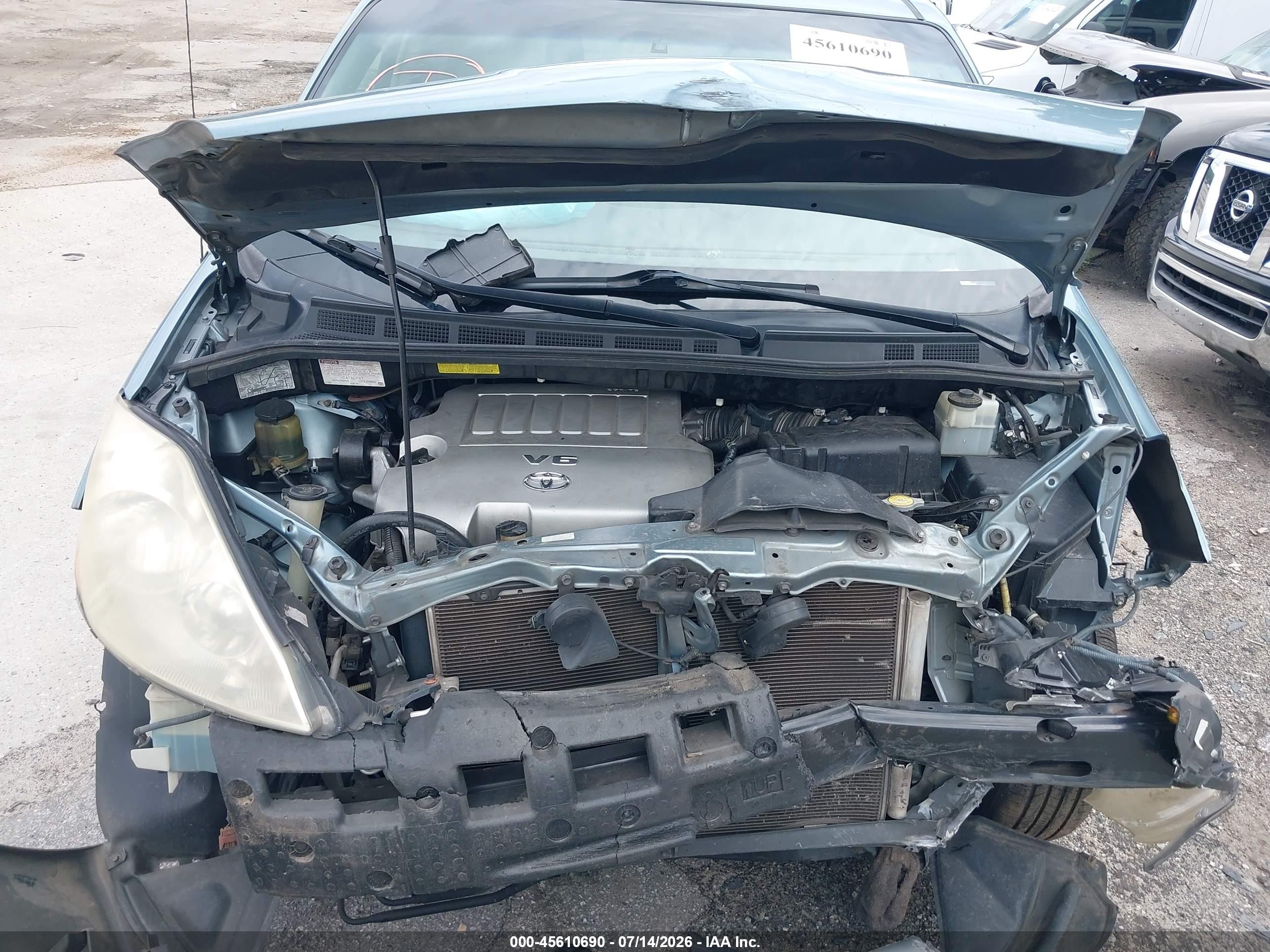 2007 Toyota Sienna Le Light Blue vin: 5TDZK23C17S073727