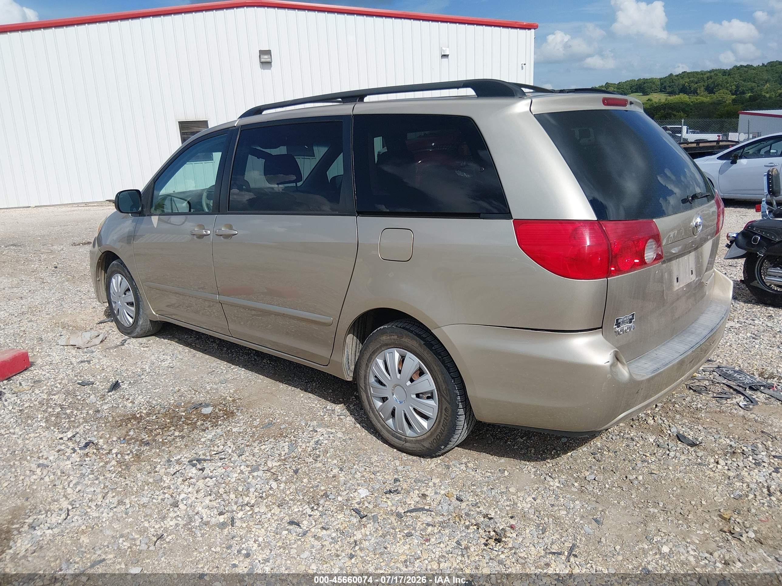 2007 Toyota Sienna Le Золотой vin: 5TDZK23C17S074747