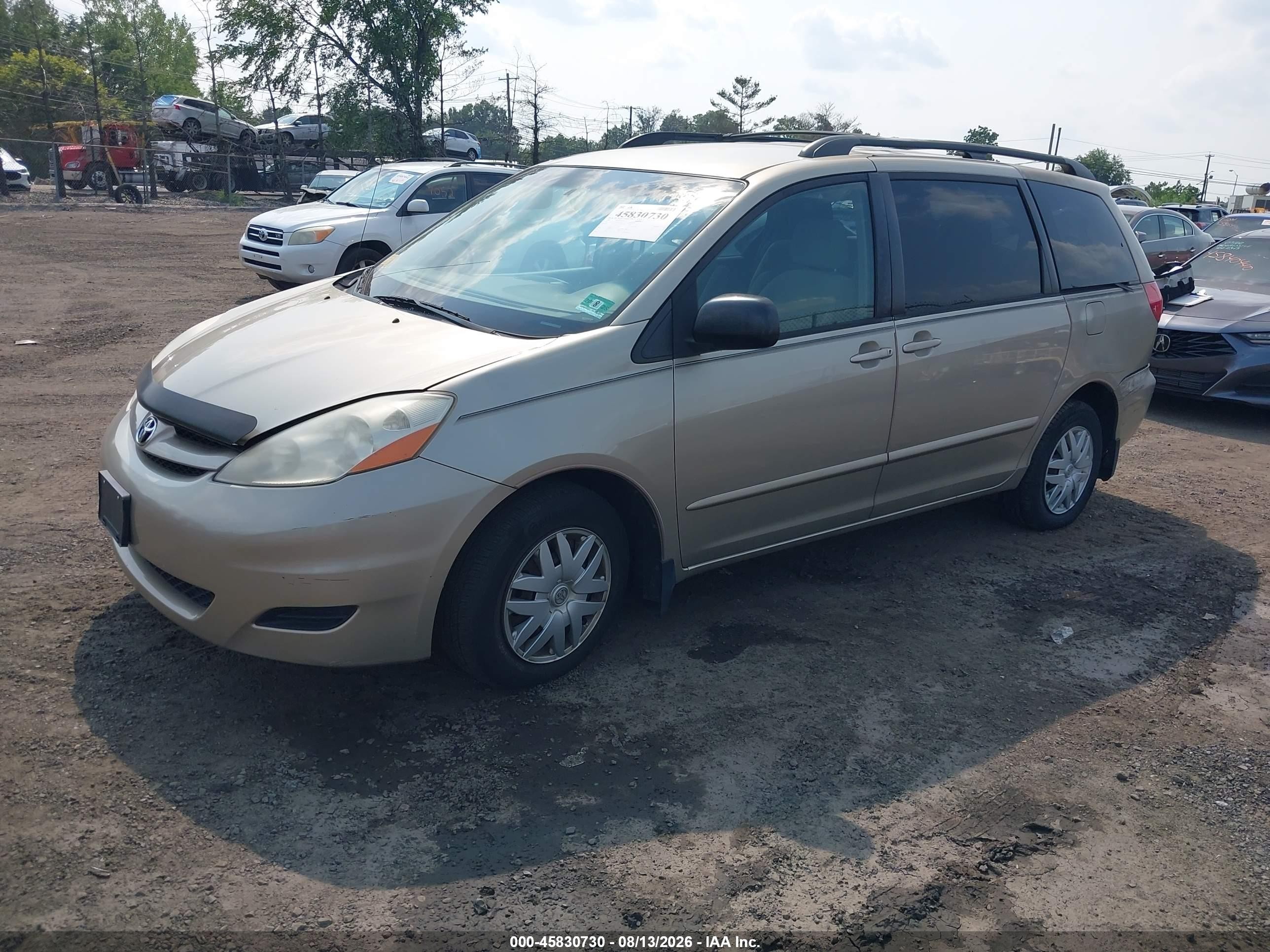 2007 Toyota Sienna Le Бежевый vin: 5TDZK23C17S077552