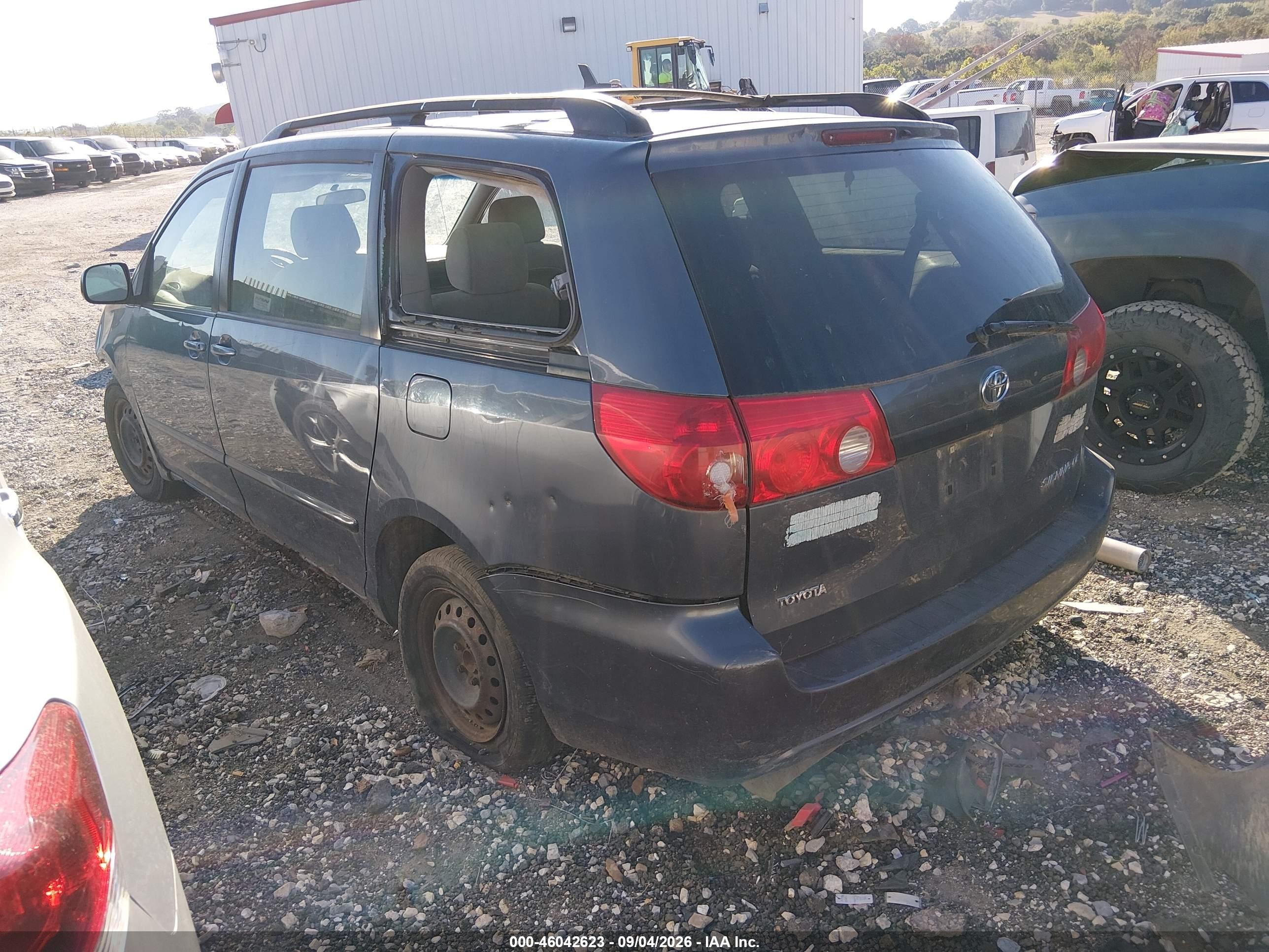 2008 Toyota Sienna Ce Dark Blue vin: 5TDZK23C18S112947