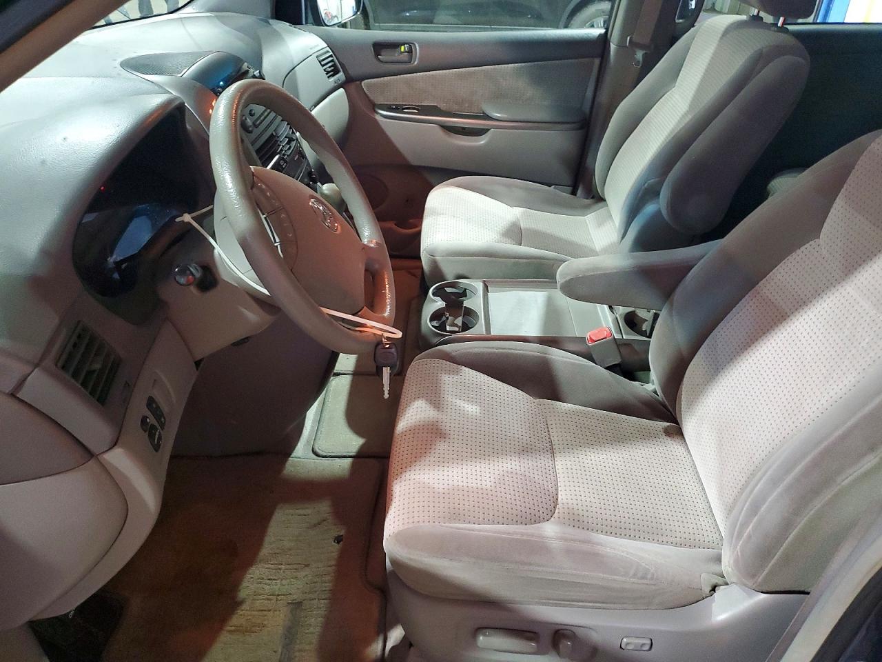 2008 Toyota Sienna Le 7-passenger Charcoal vin: 5TDZK23C18S160352
