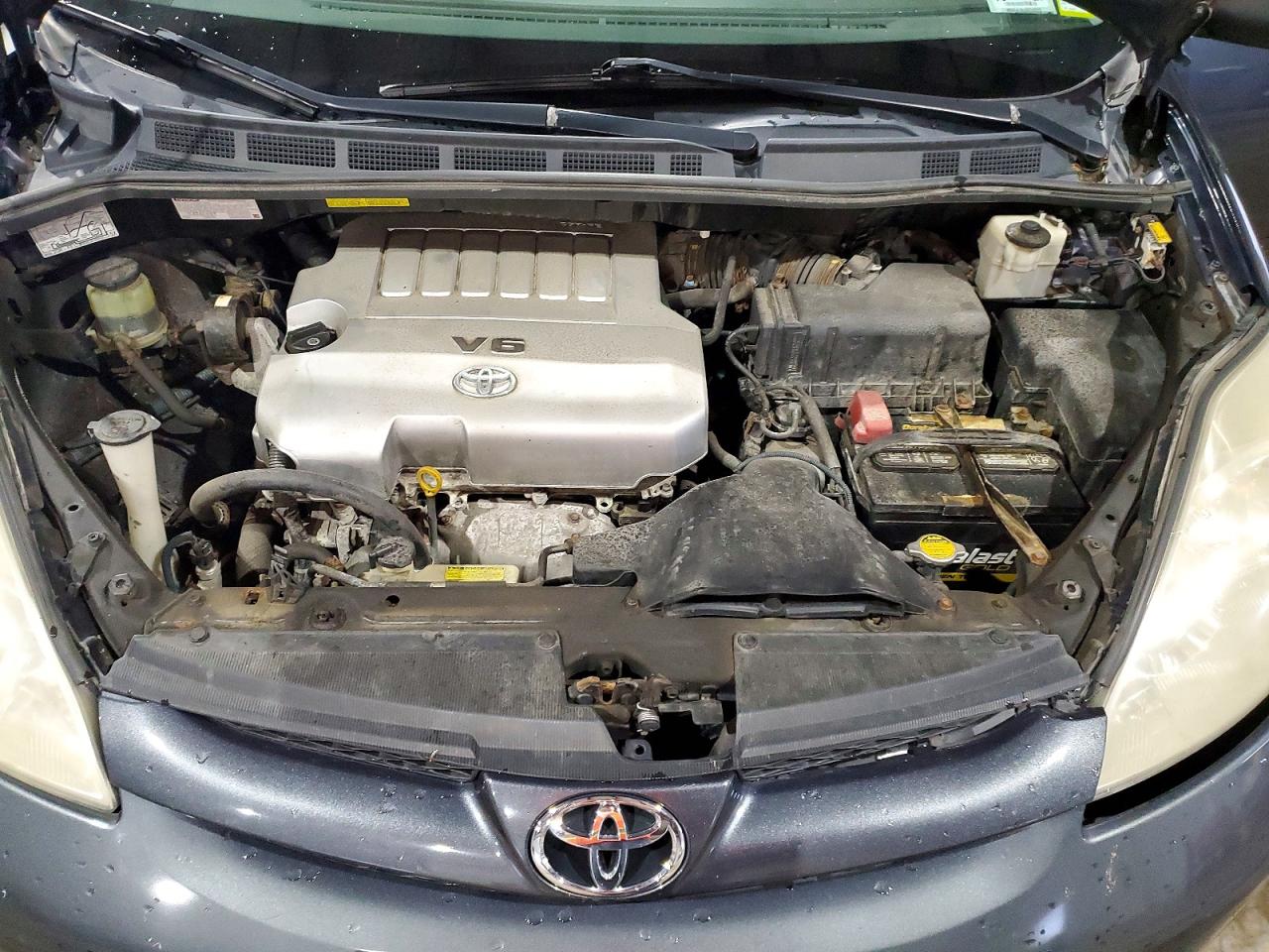 2008 Toyota Sienna Le 7-passenger Charcoal vin: 5TDZK23C18S160352