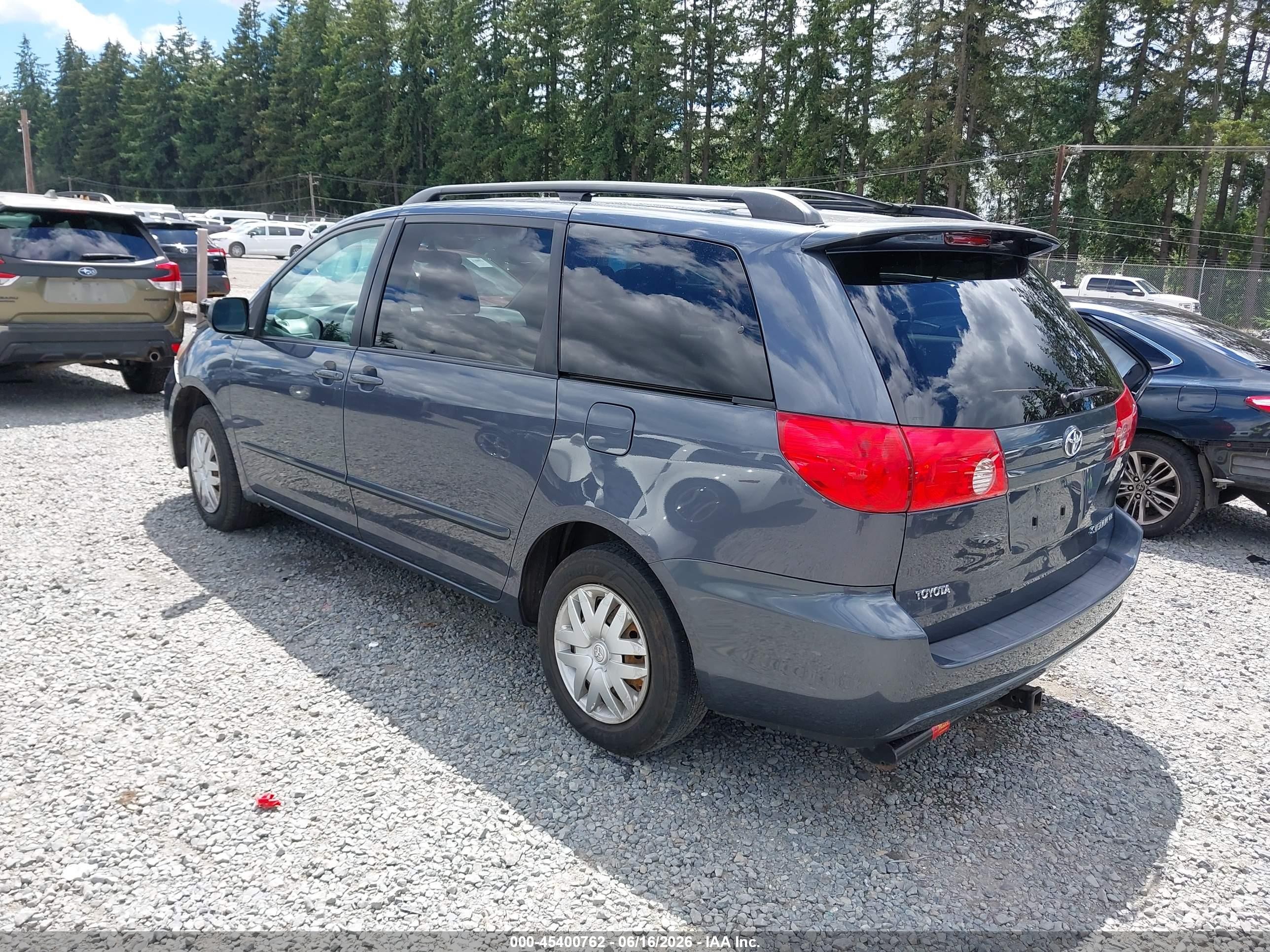 2009 Toyota Sienna Le Gray vin: 5TDZK23C19S240798