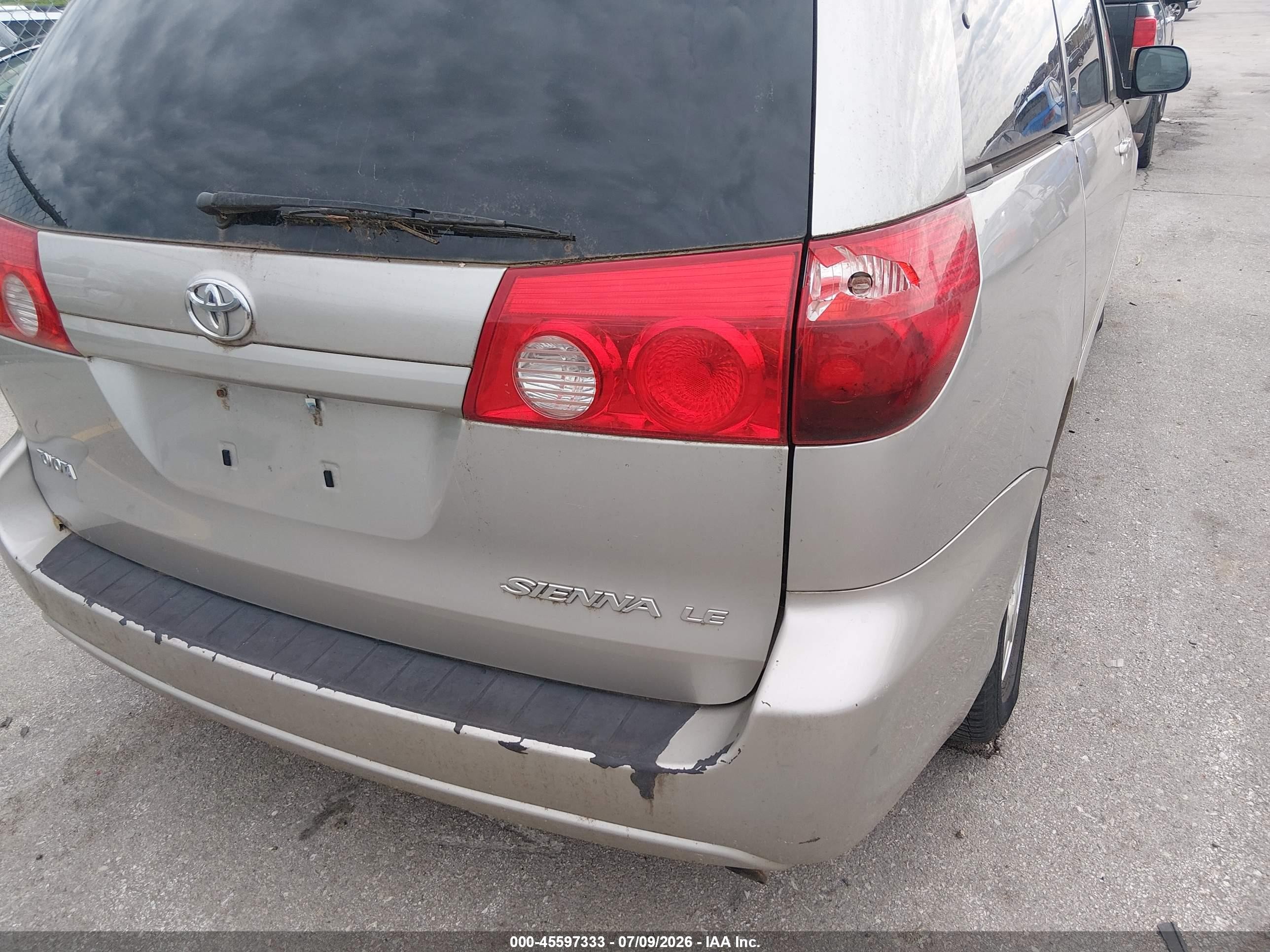 2009 Toyota Sienna Le Золотой vin: 5TDZK23C19S242437
