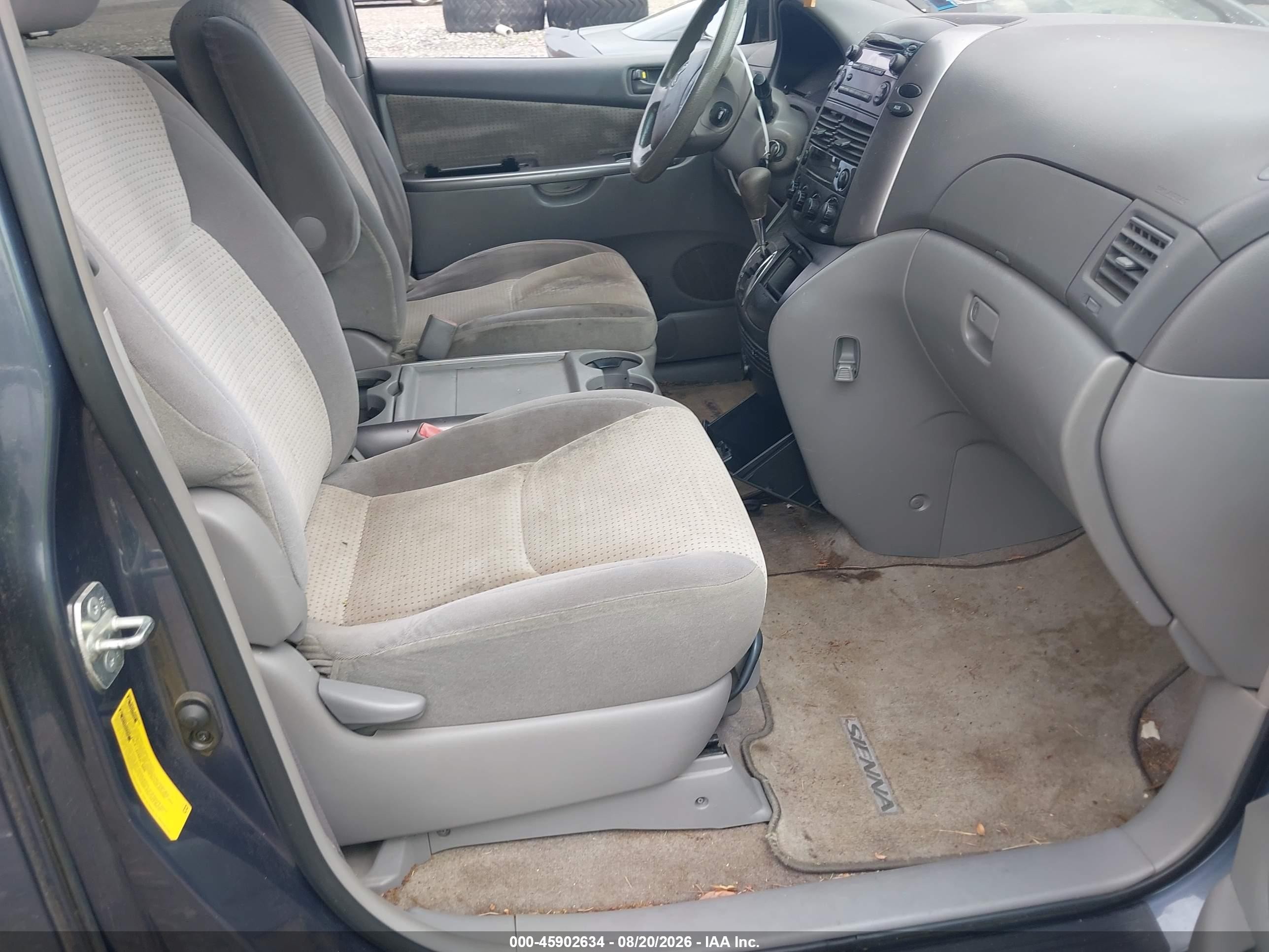 2009 Toyota Sienna Le Green vin: 5TDZK23C19S243197