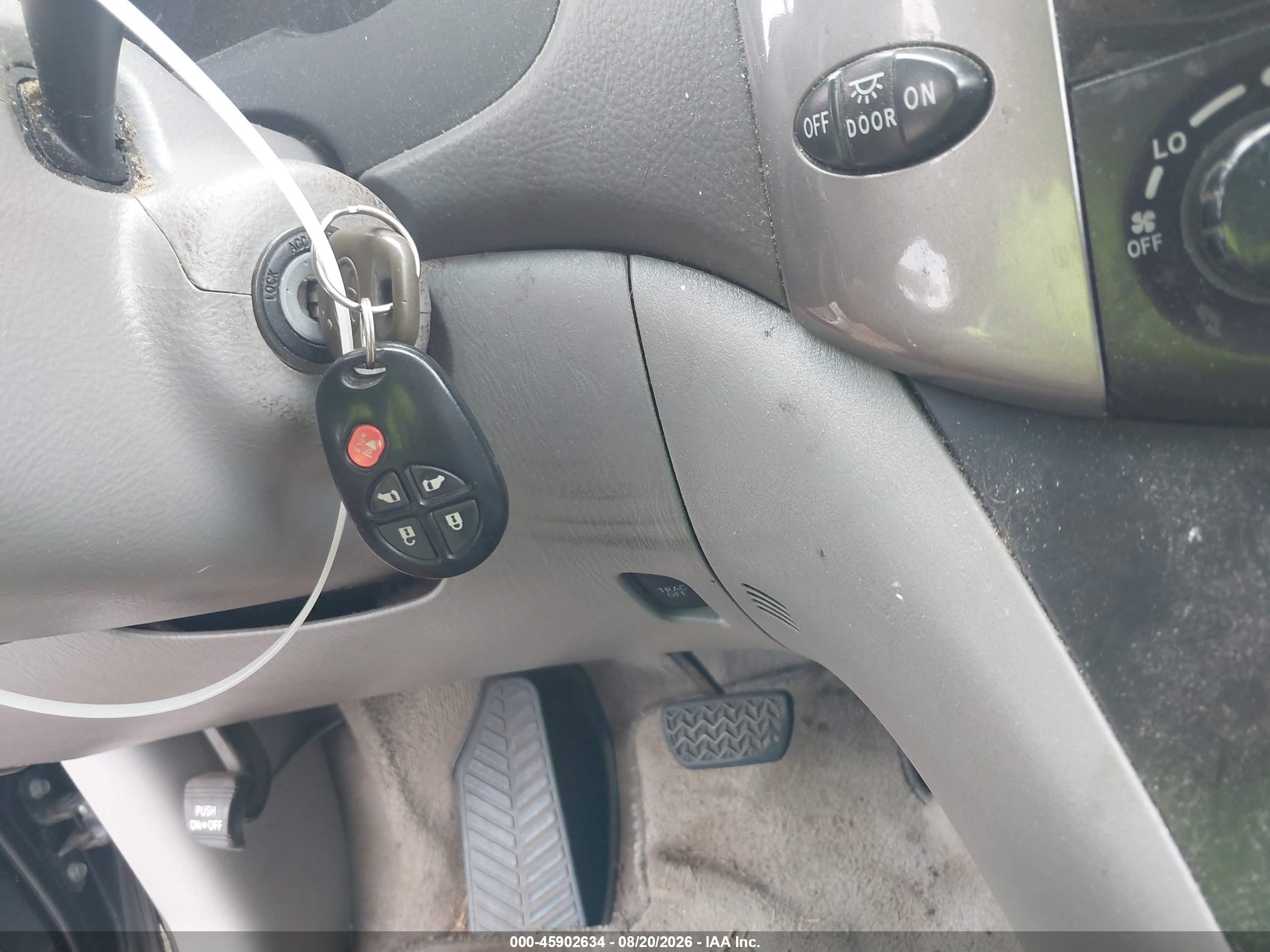 2009 Toyota Sienna Le Green vin: 5TDZK23C19S243197