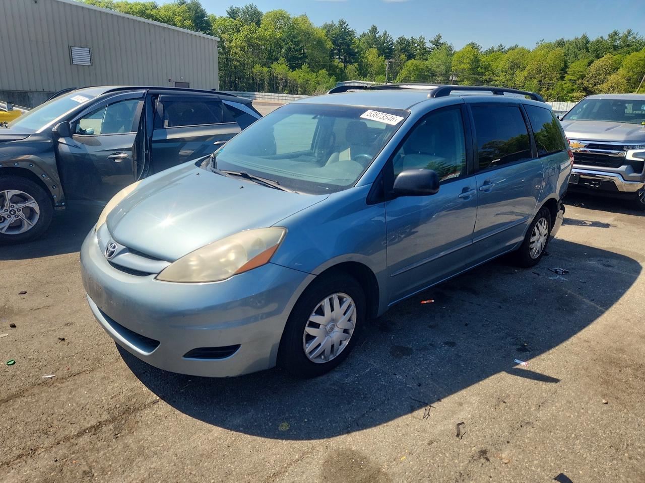2009 Toyota Sienna Le 8-passenger Blue vin: 5TDZK23C19S245550