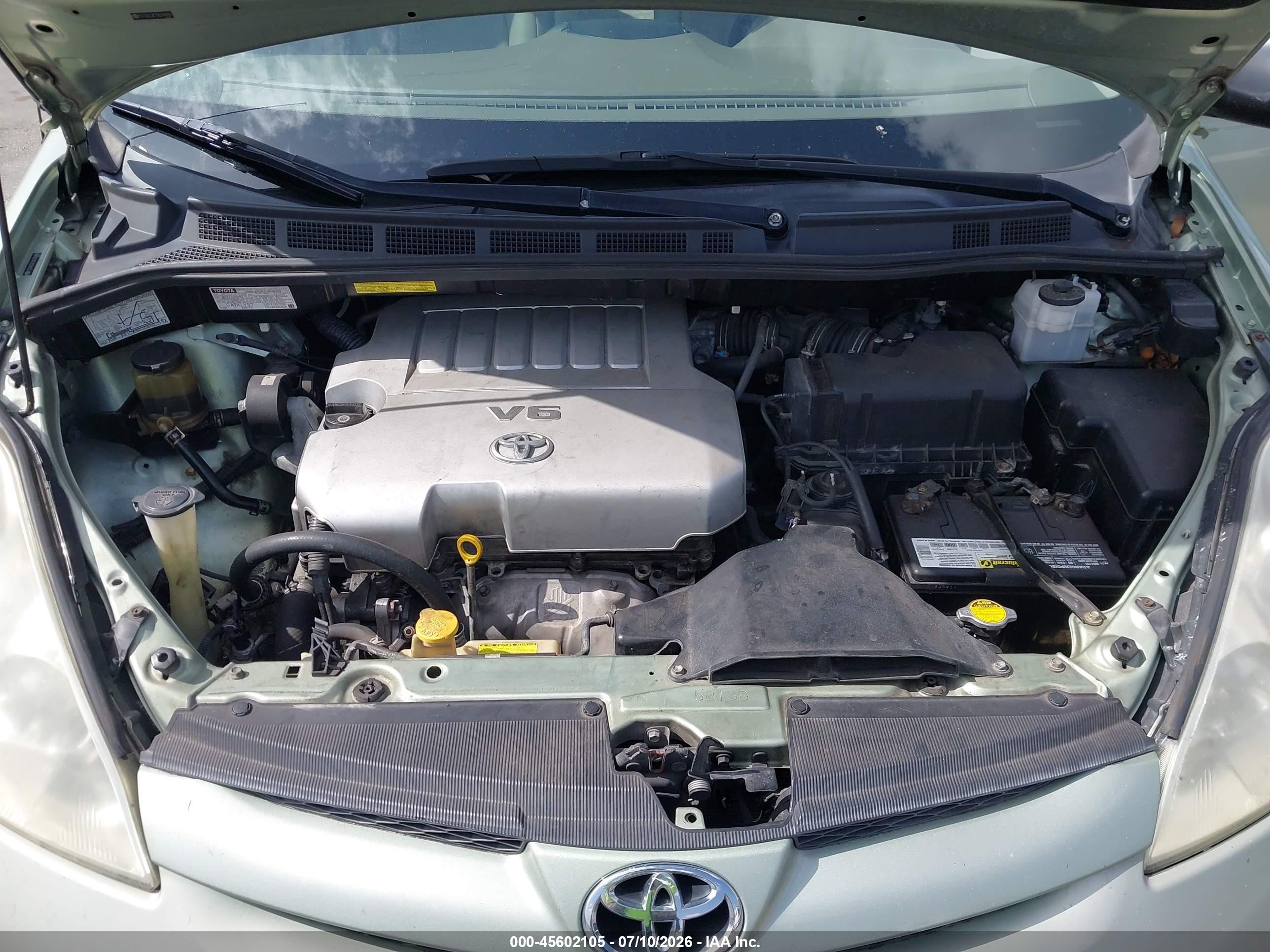 2009 Toyota Sienna Le Green vin: 5TDZK23C19S266866