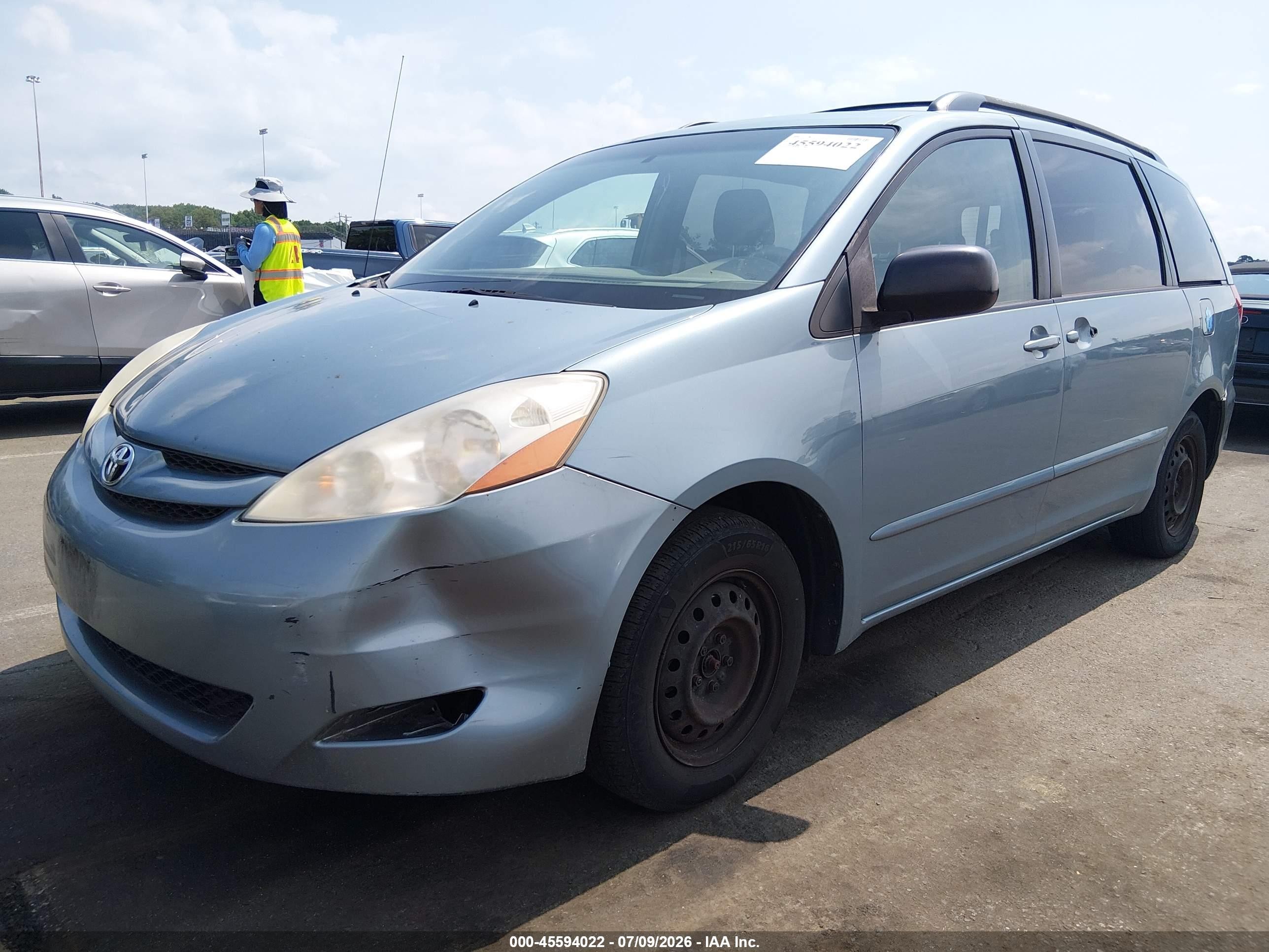 2009 Toyota Sienna Le Blue vin: 5TDZK23C19S276345