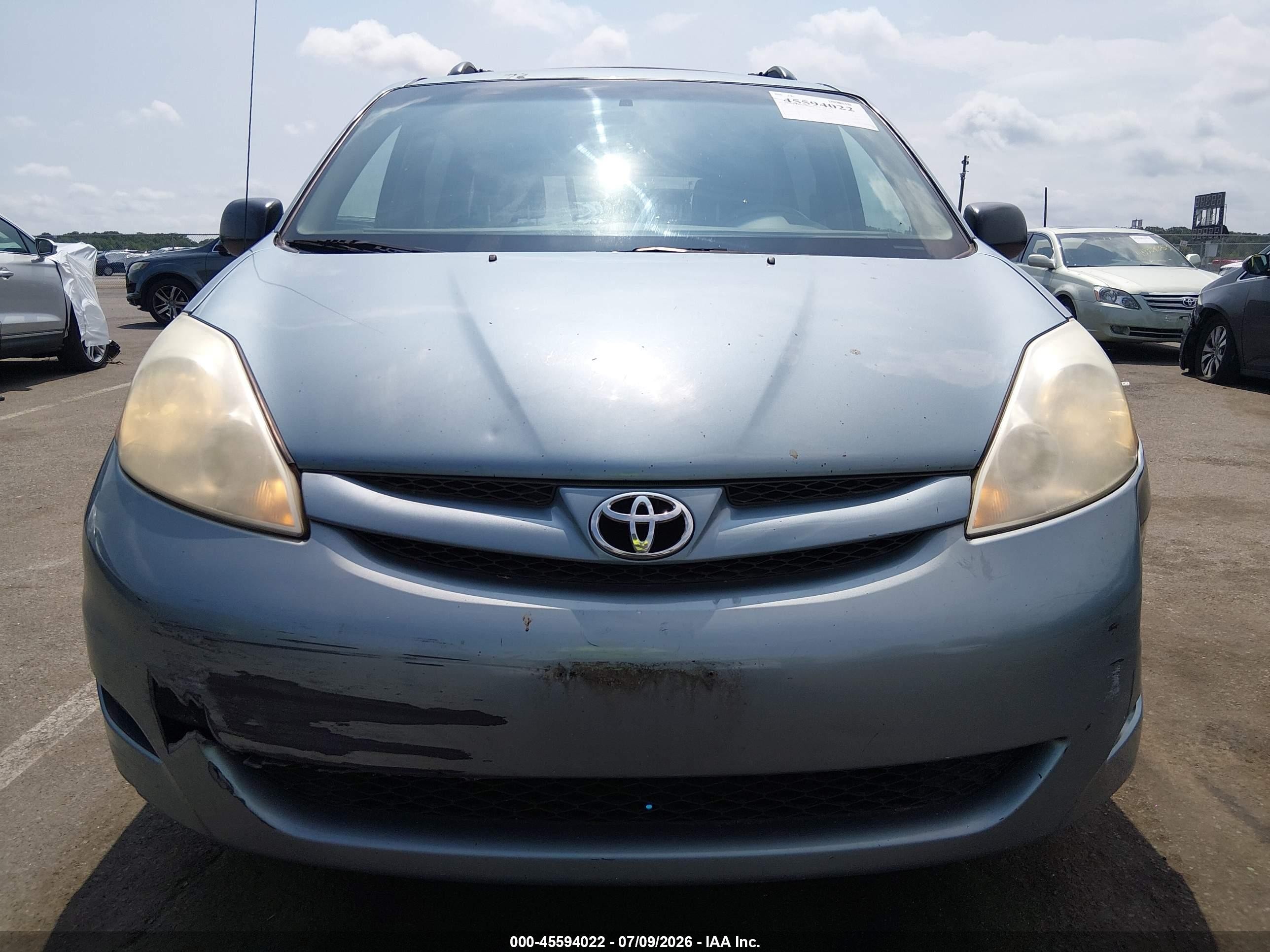 2009 Toyota Sienna Le Blue vin: 5TDZK23C19S276345