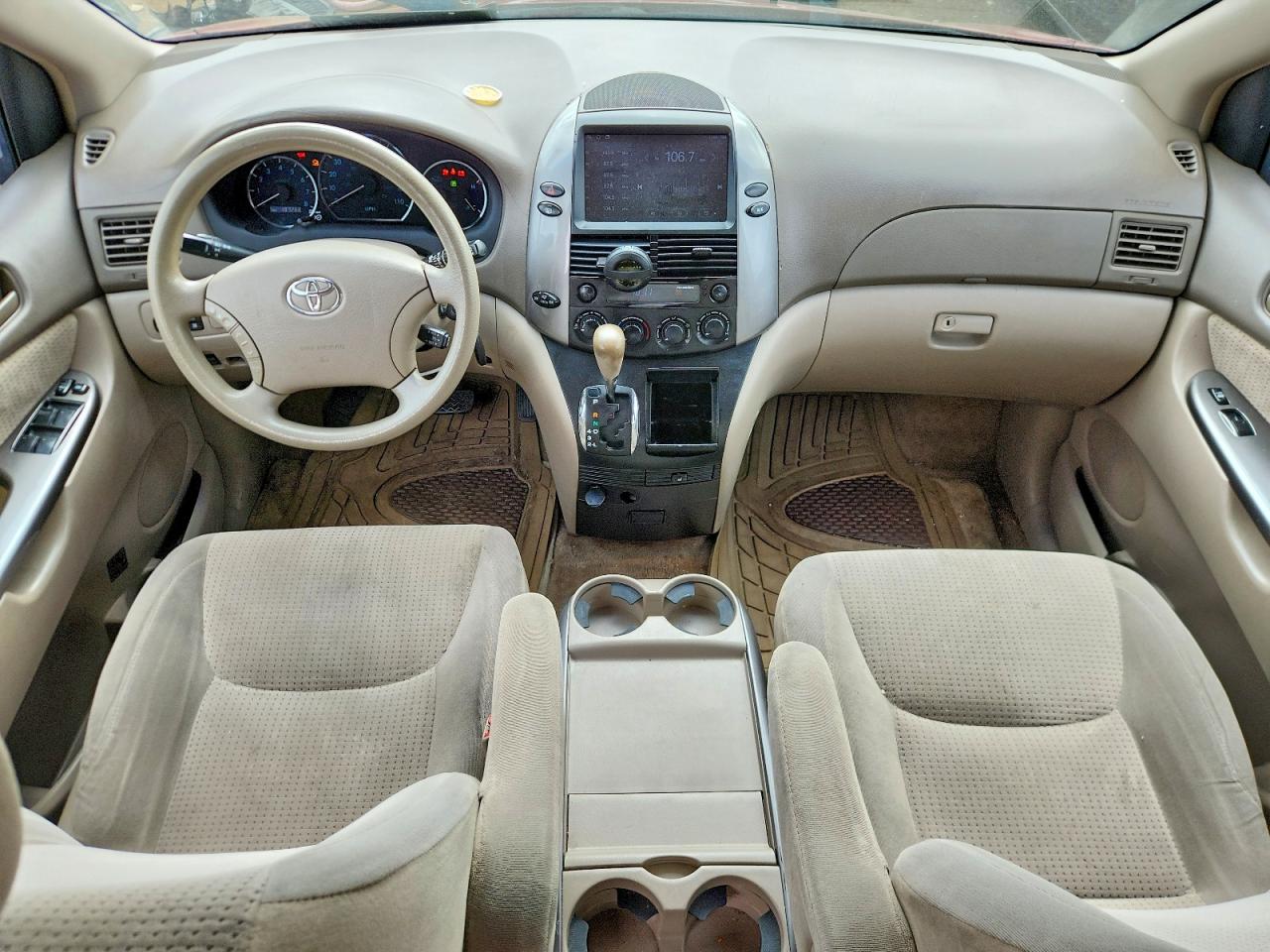 2007 Toyota Sienna Le 7-passenger Burgundy vin: 5TDZK23C27S003069
