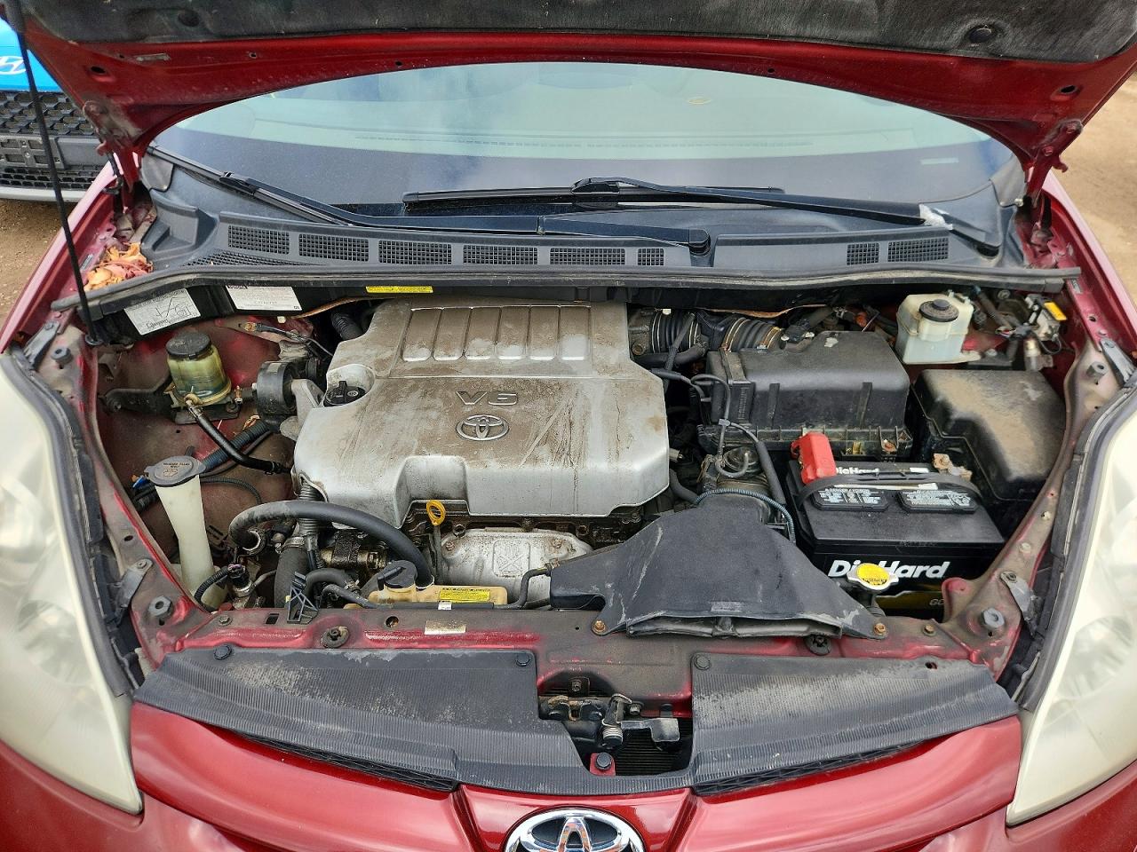 2007 Toyota Sienna Le 7-passenger Burgundy vin: 5TDZK23C27S003069