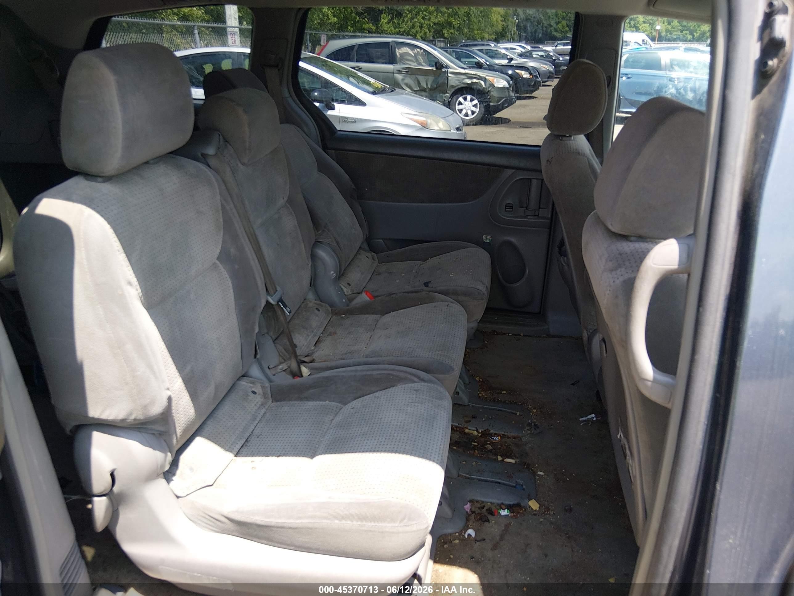 2007 Toyota Sienna Le Зеленый vin: 5TDZK23C27S021930