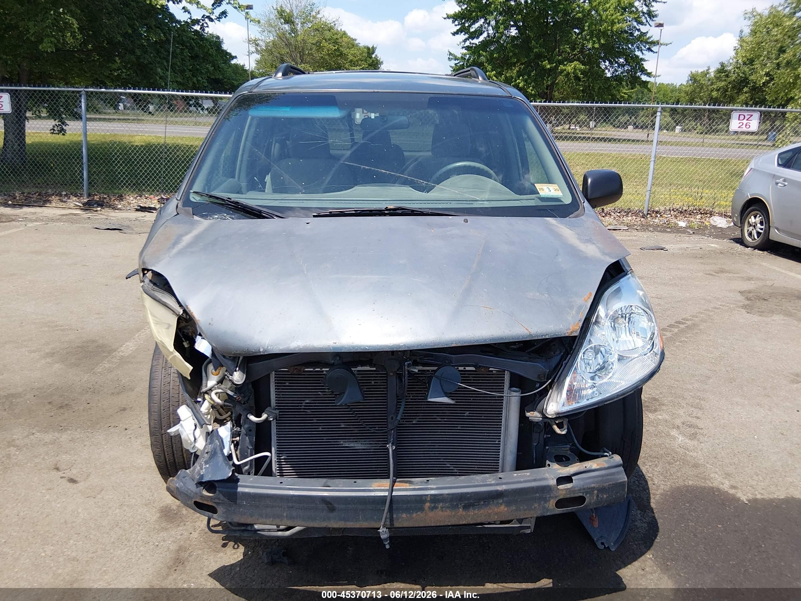 2007 Toyota Sienna Le Зеленый vin: 5TDZK23C27S021930