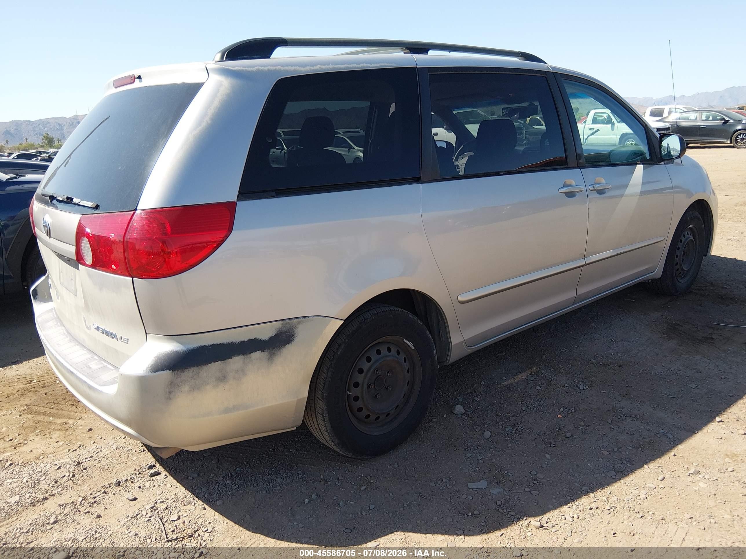 2007 Toyota Sienna Le Silver vin: 5TDZK23C27S043619
