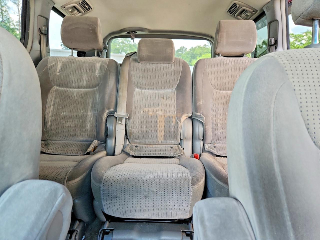 2008 Toyota Sienna Le 8-passenger Красный vin: 5TDZK23C28S162952