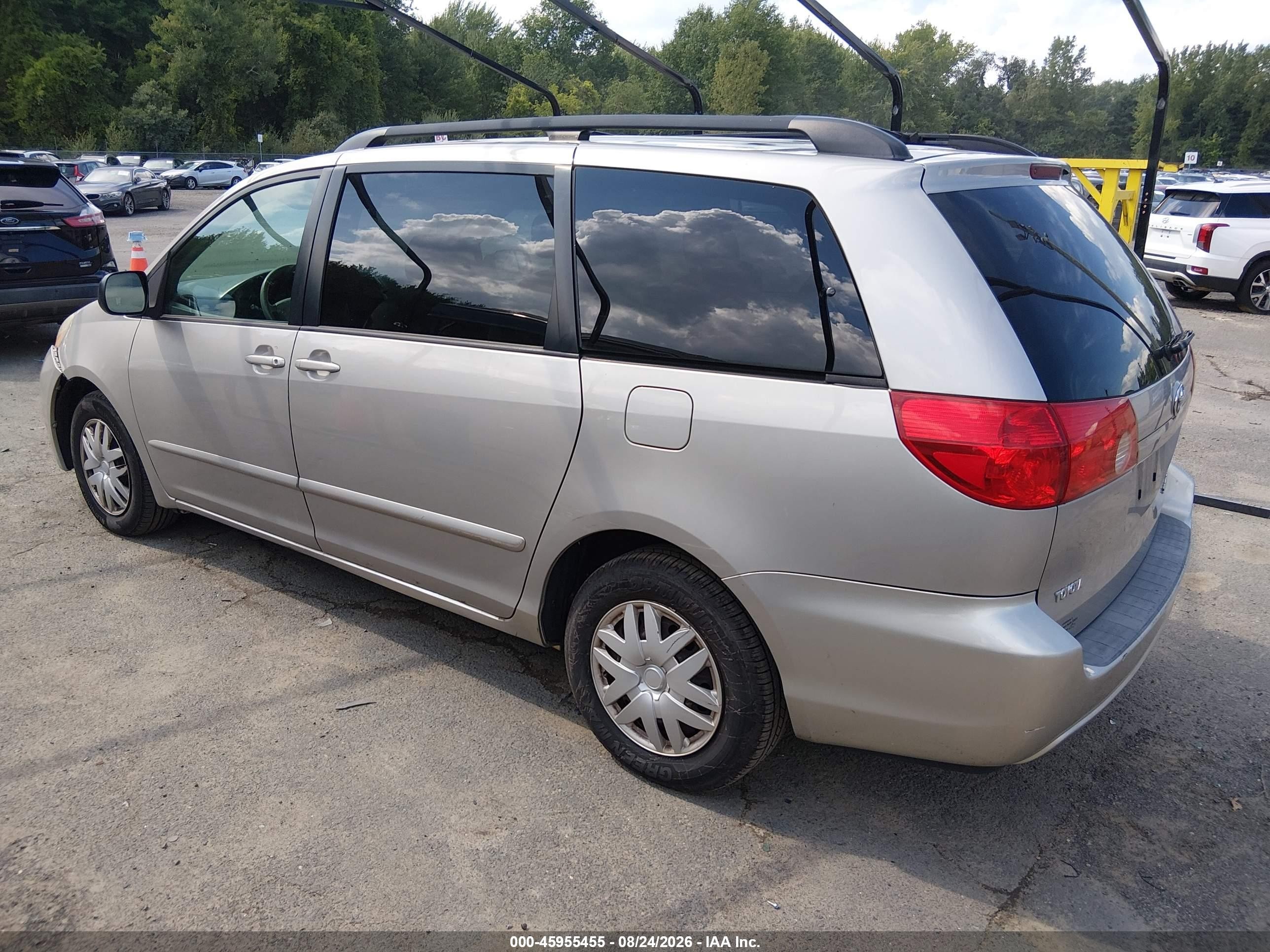 2008 Toyota Sienna Le Gold vin: 5TDZK23C28S179265