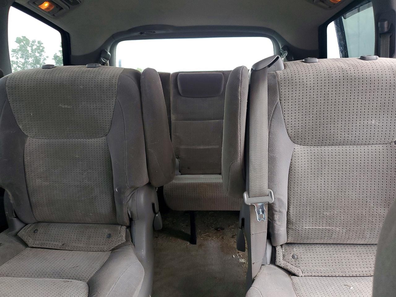 2008 Toyota Sienna Le 7-passenger Blue vin: 5TDZK23C28S188211