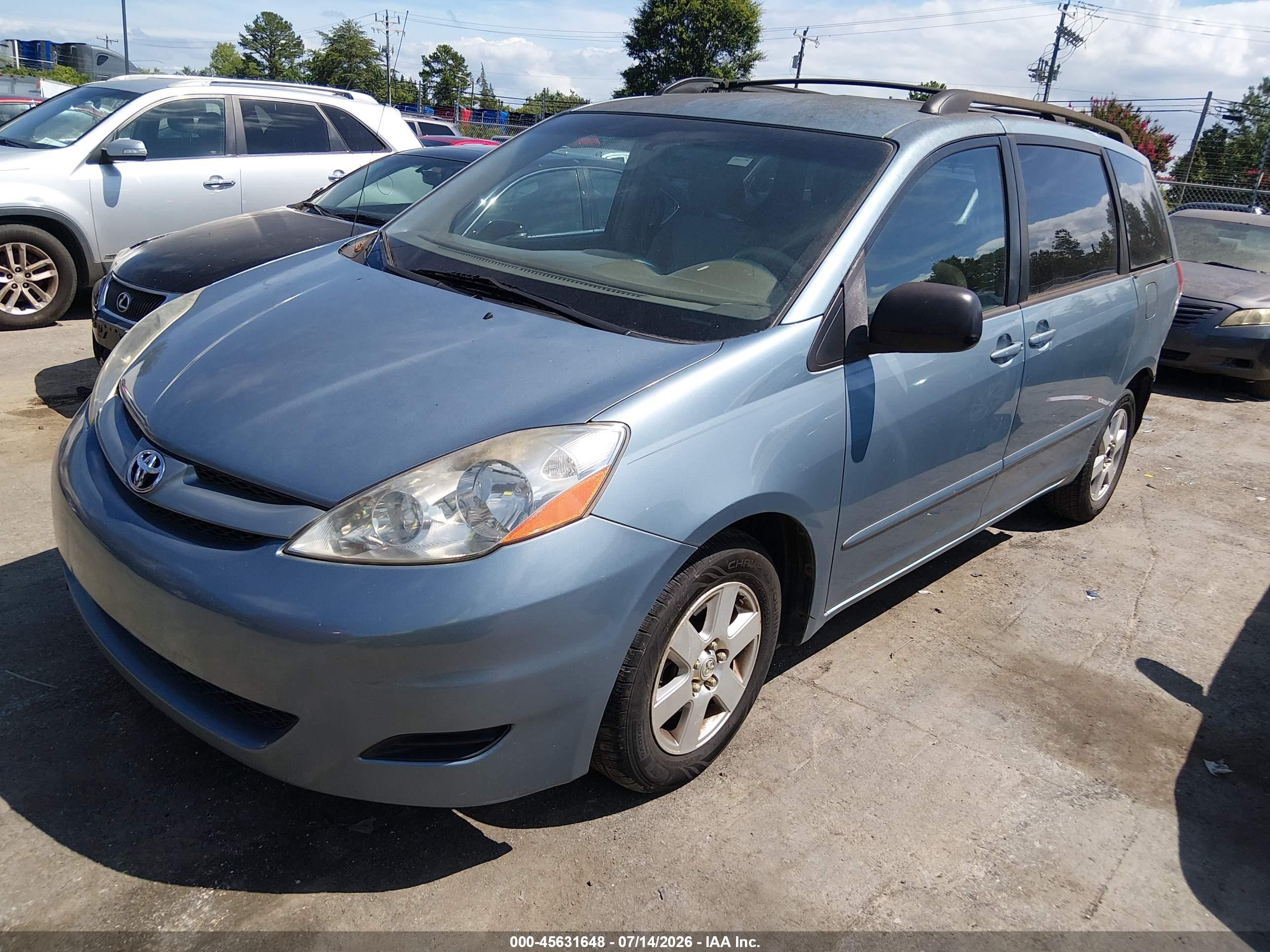2008 Toyota Sienna Le Blue vin: 5TDZK23C28S192081