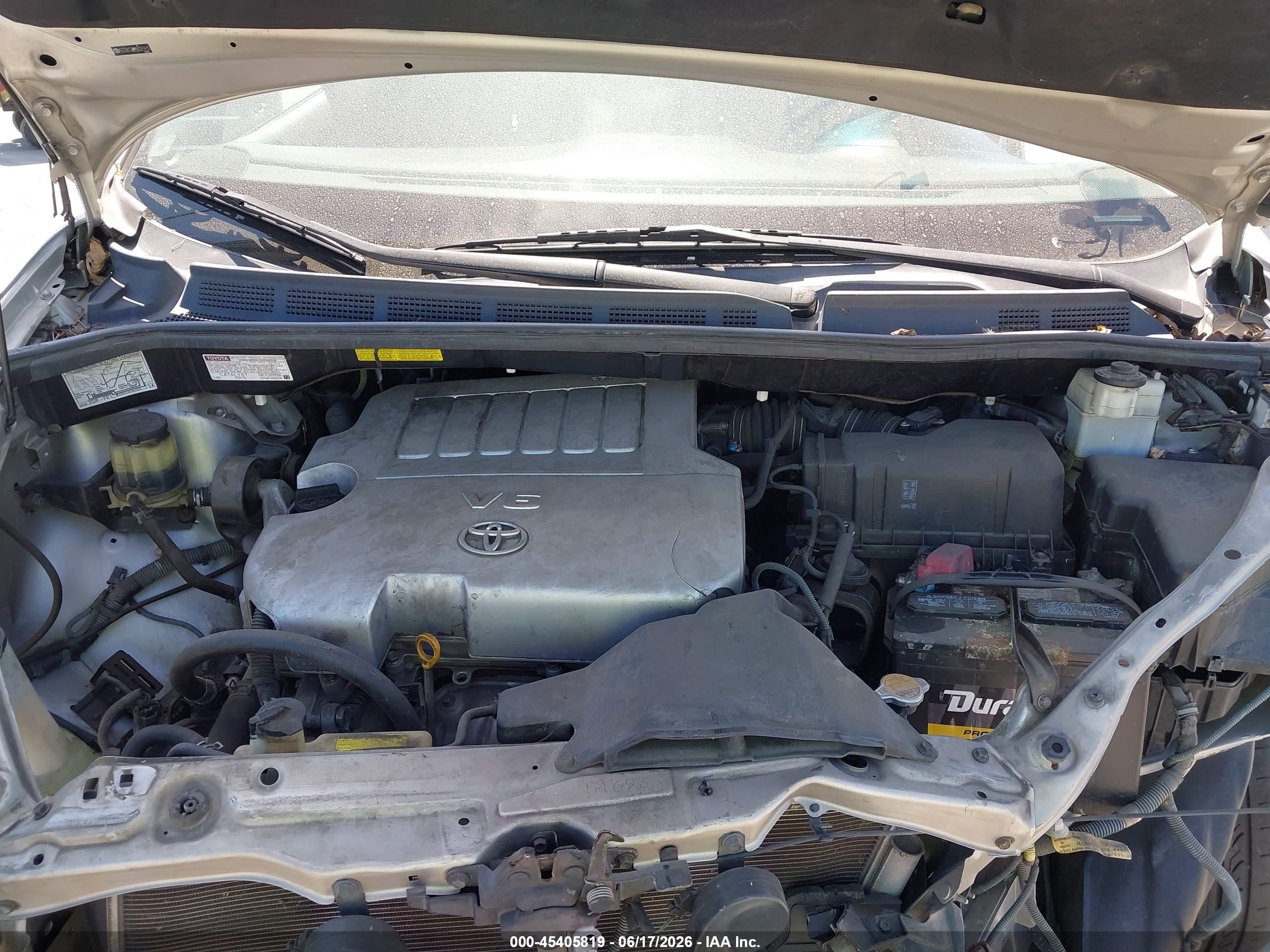 2009 Toyota Sienna Le Silver vin: 5TDZK23C29S231415