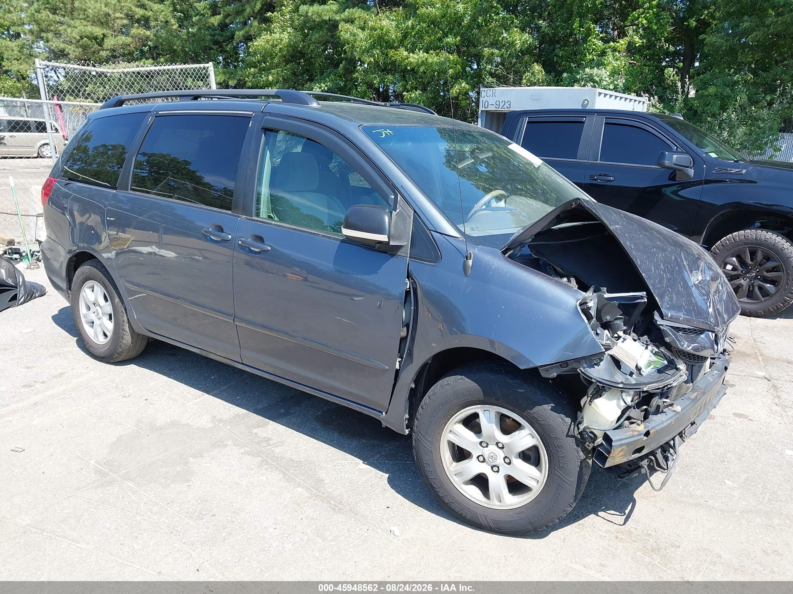 2009 Toyota Sienna Le Gray vin: 5TDZK23C29S245153