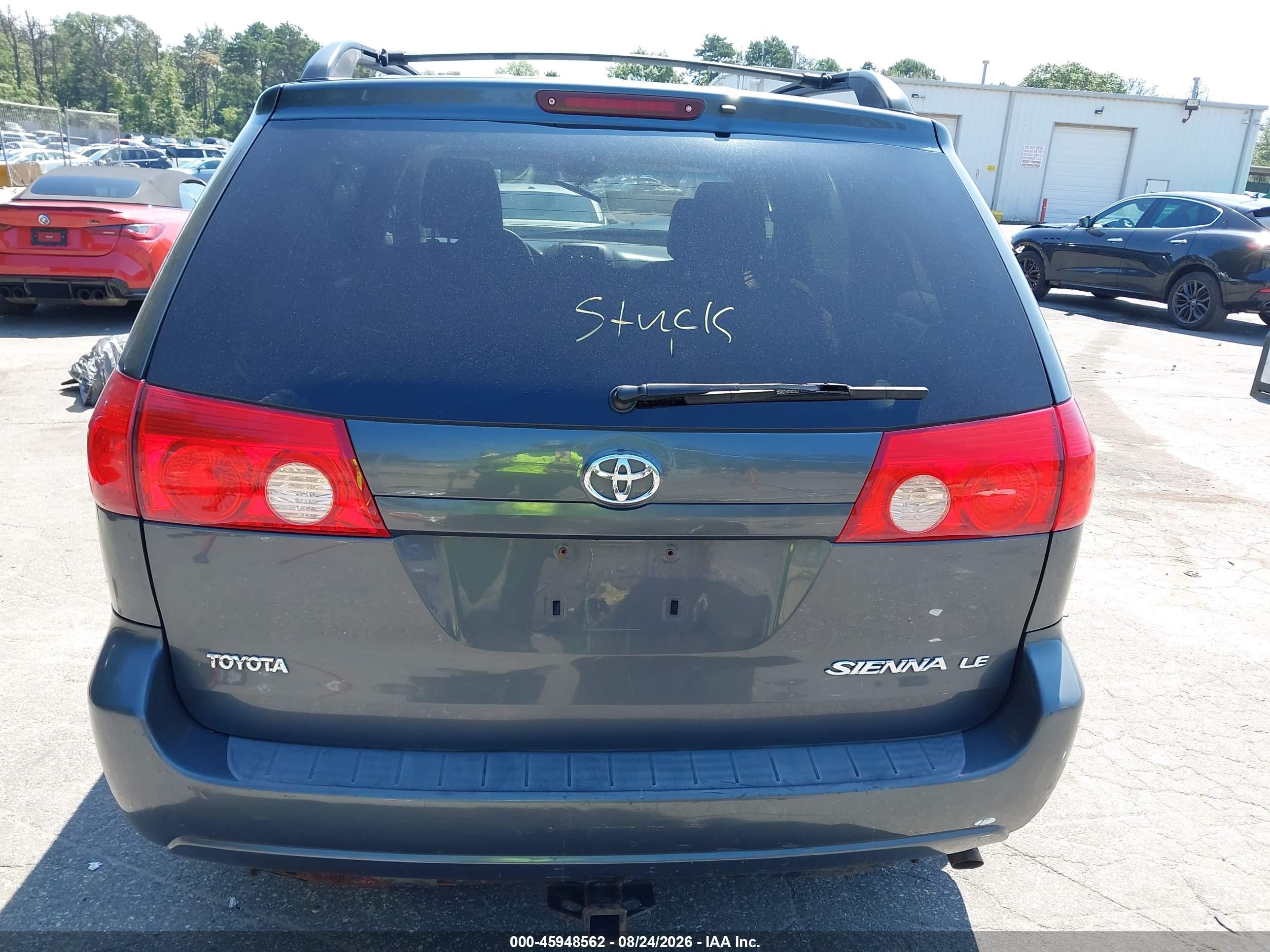 2009 Toyota Sienna Le Серый vin: 5TDZK23C29S245153