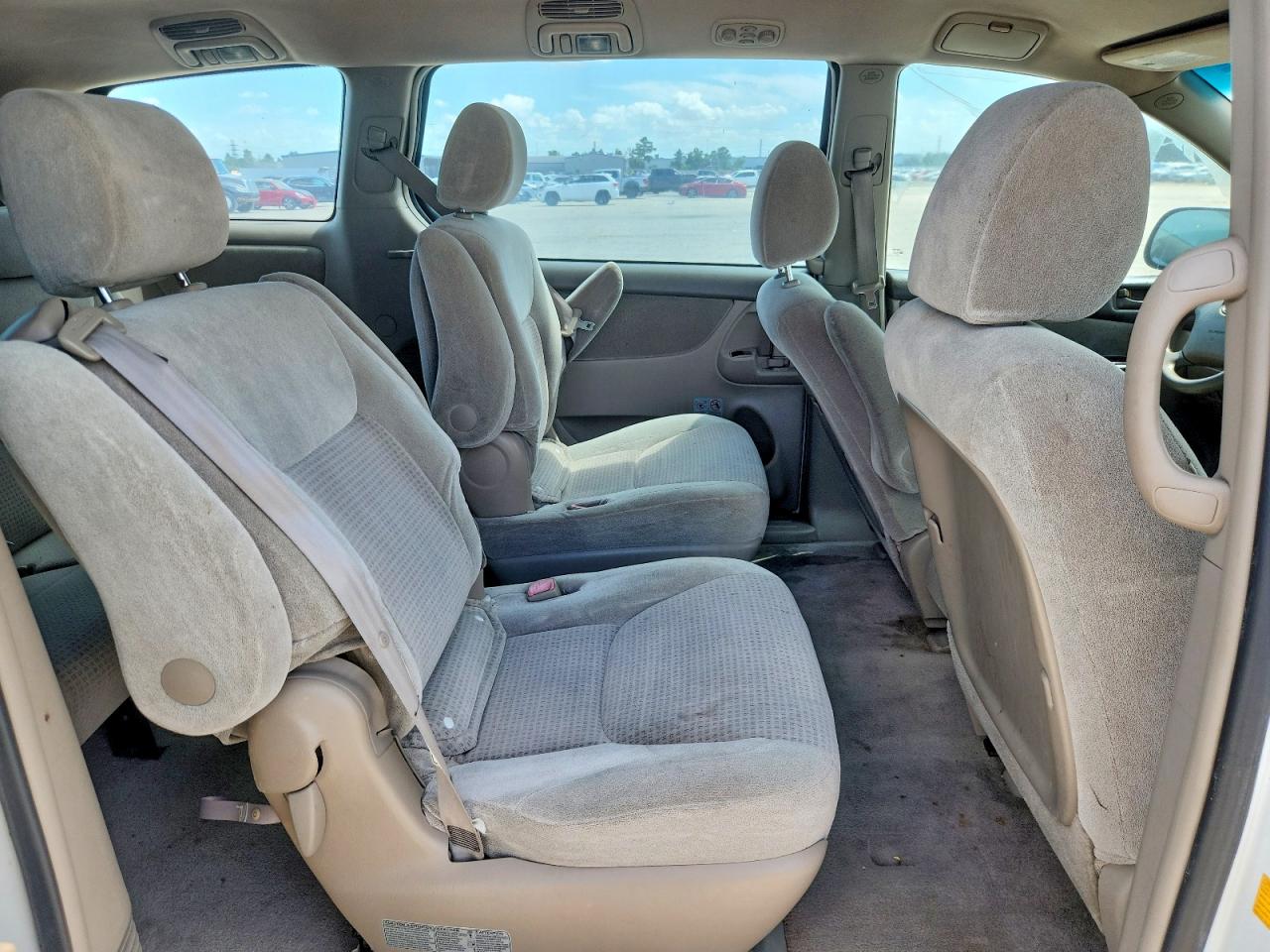 2009 Toyota Sienna Ce 7-passenger White vin: 5TDZK23C29S260624