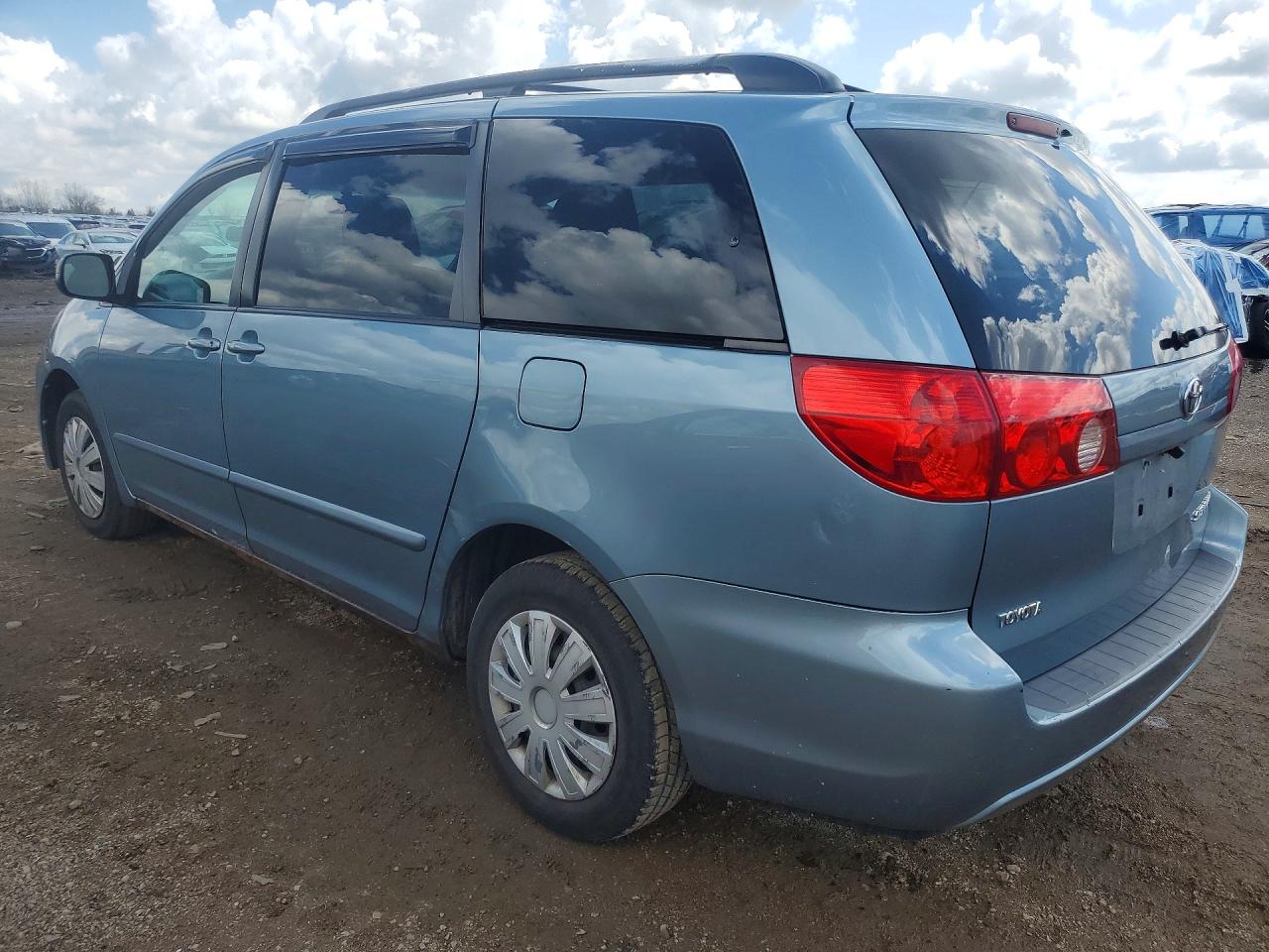 2009 Toyota Sienna Le 8-passenger Синий vin: 5TDZK23C29S276161