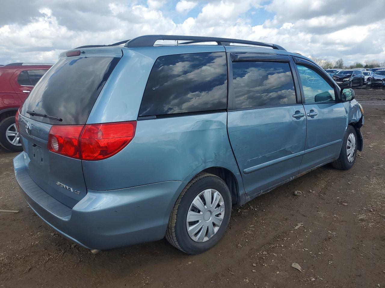 2009 Toyota Sienna Le 8-passenger Синий vin: 5TDZK23C29S276161