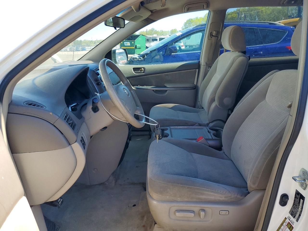 2007 Toyota Sienna Le 7-passenger Белый vin: 5TDZK23C37S085698